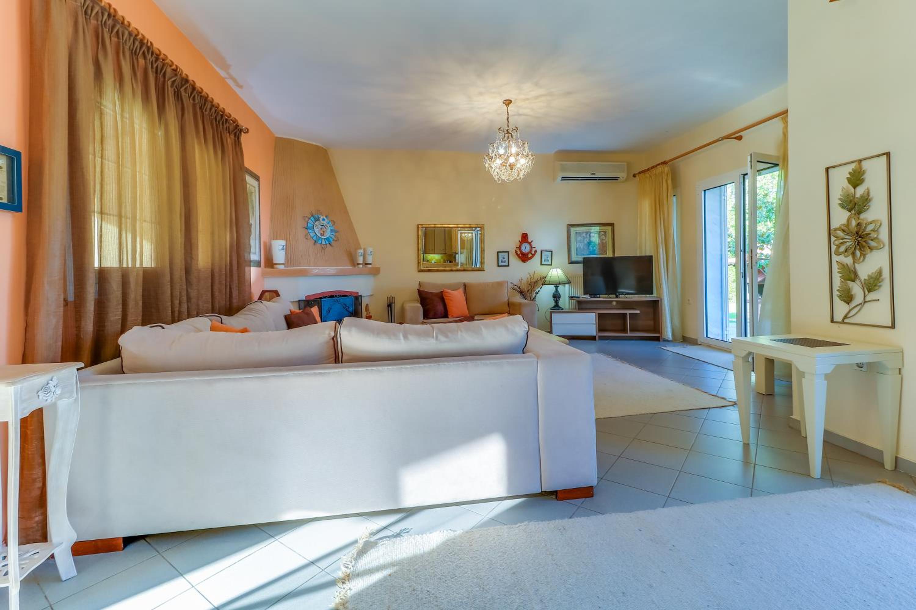 Villa Laguna