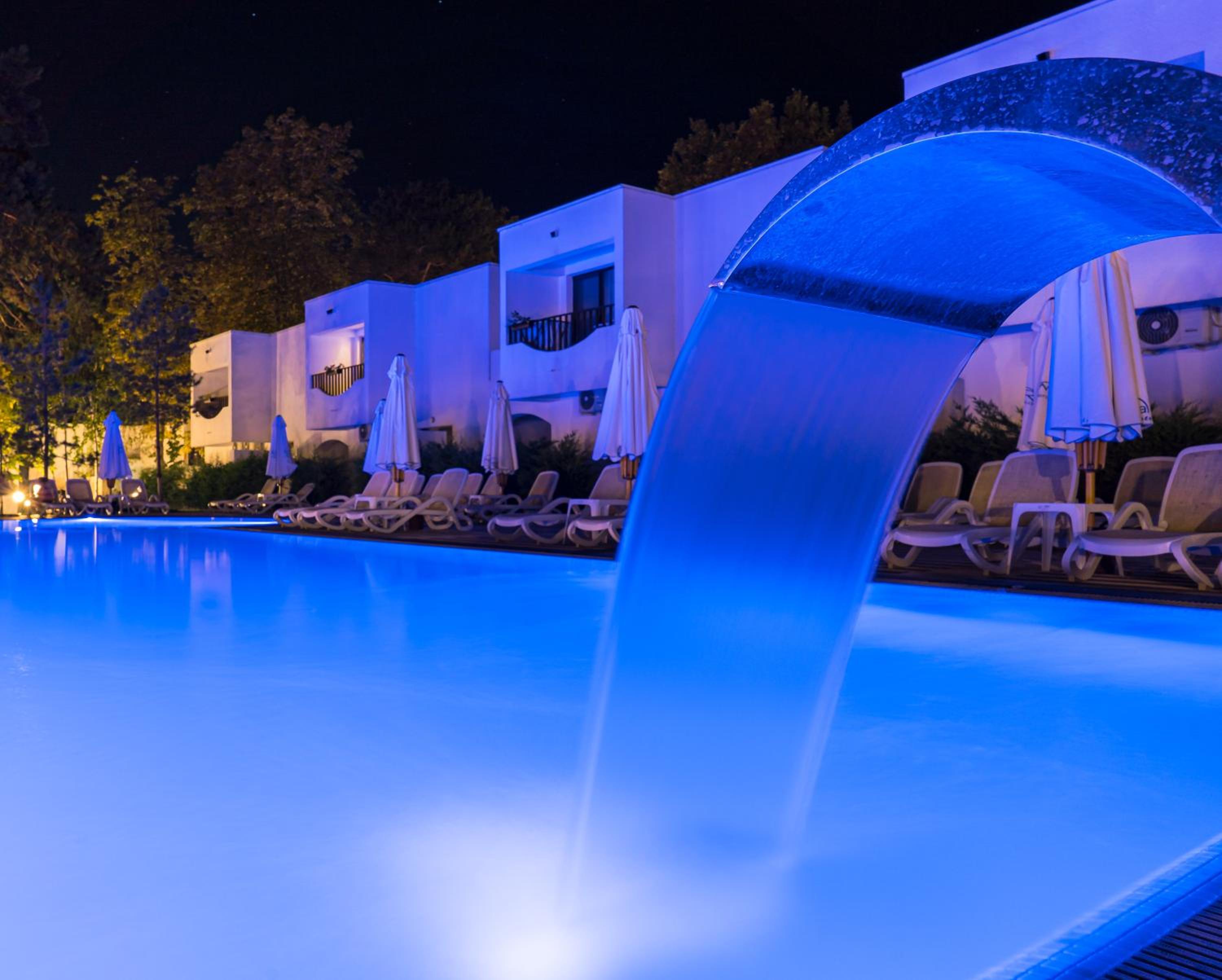 Mera Resort