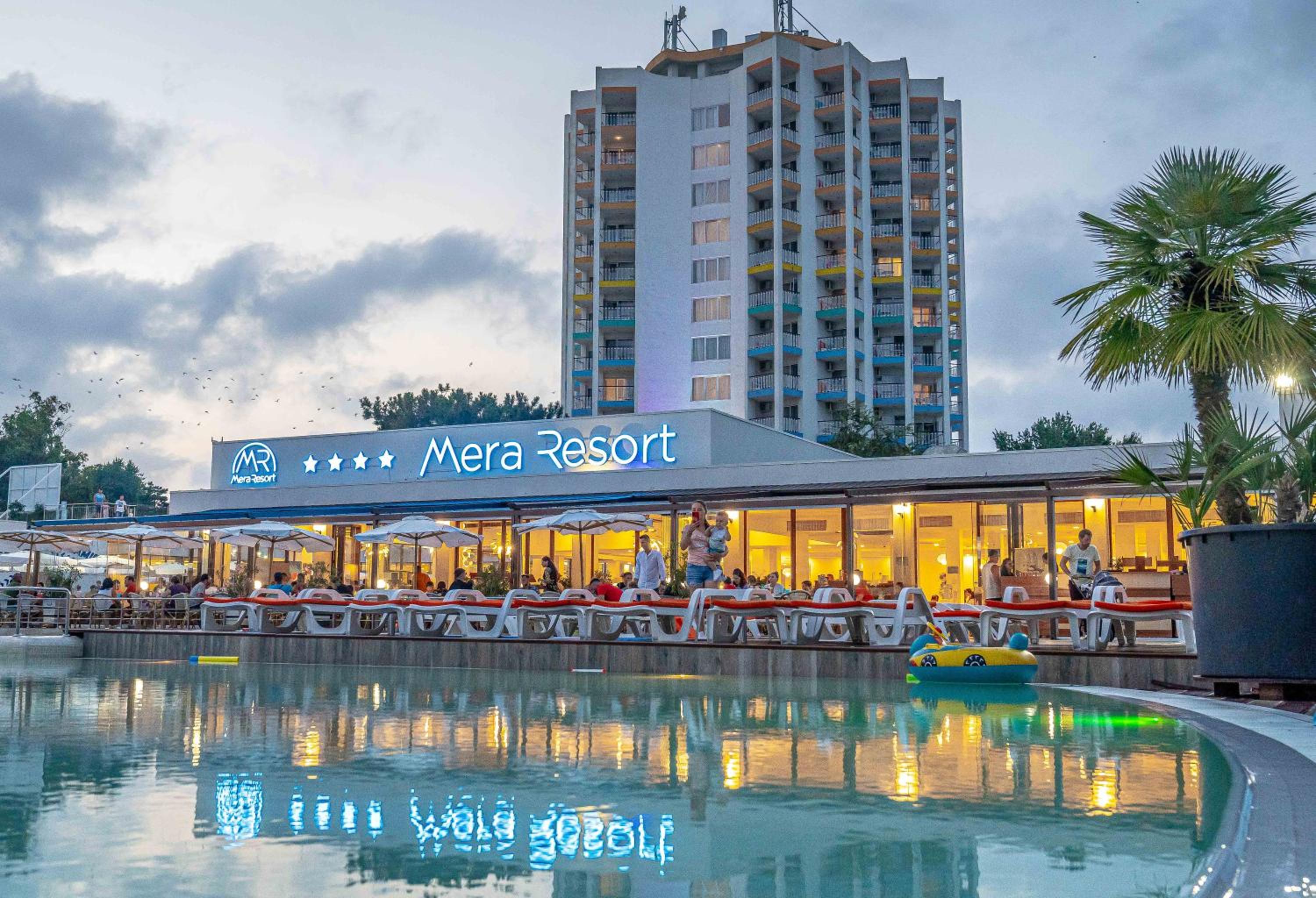 Mera Resort