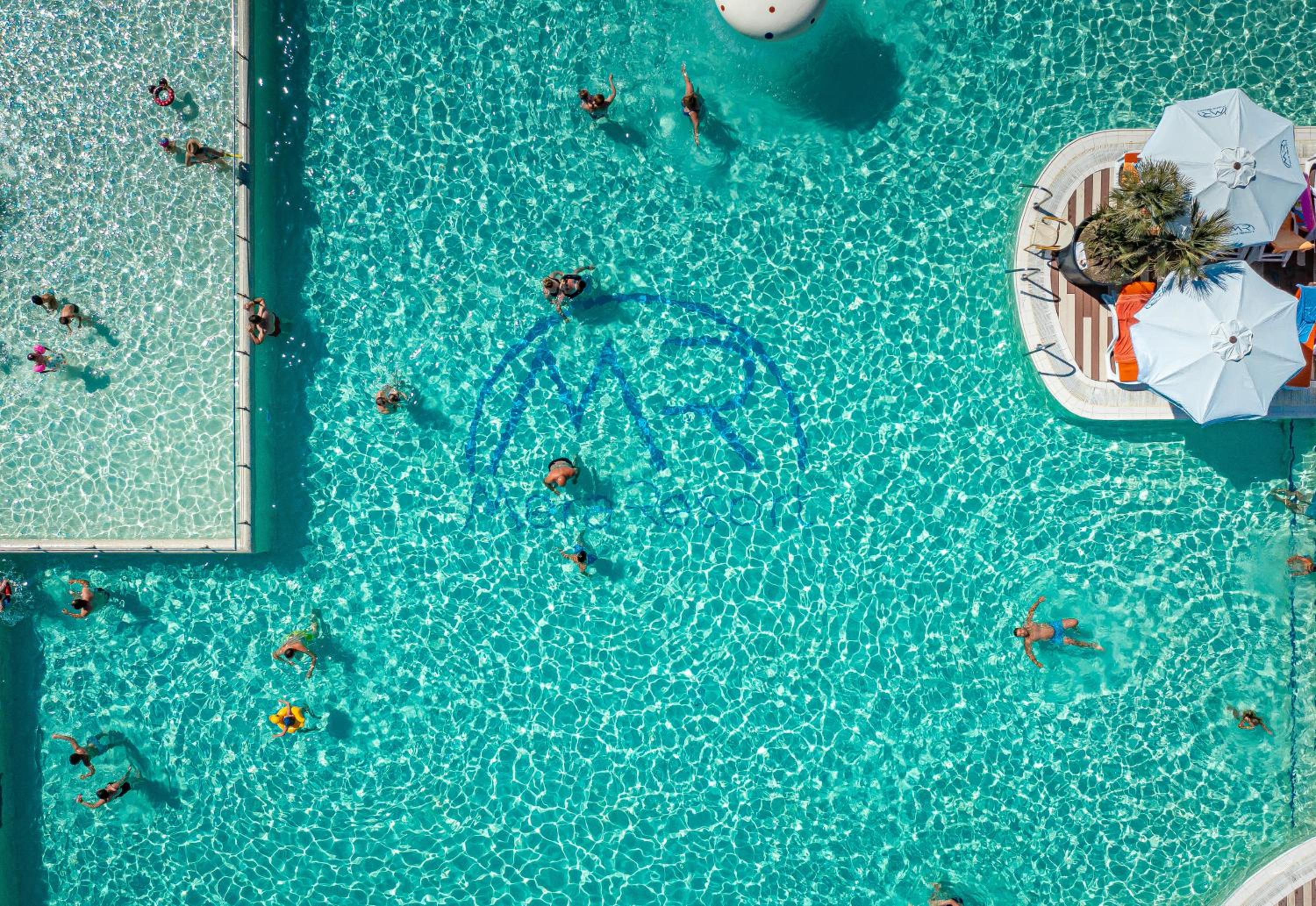 Mera Resort