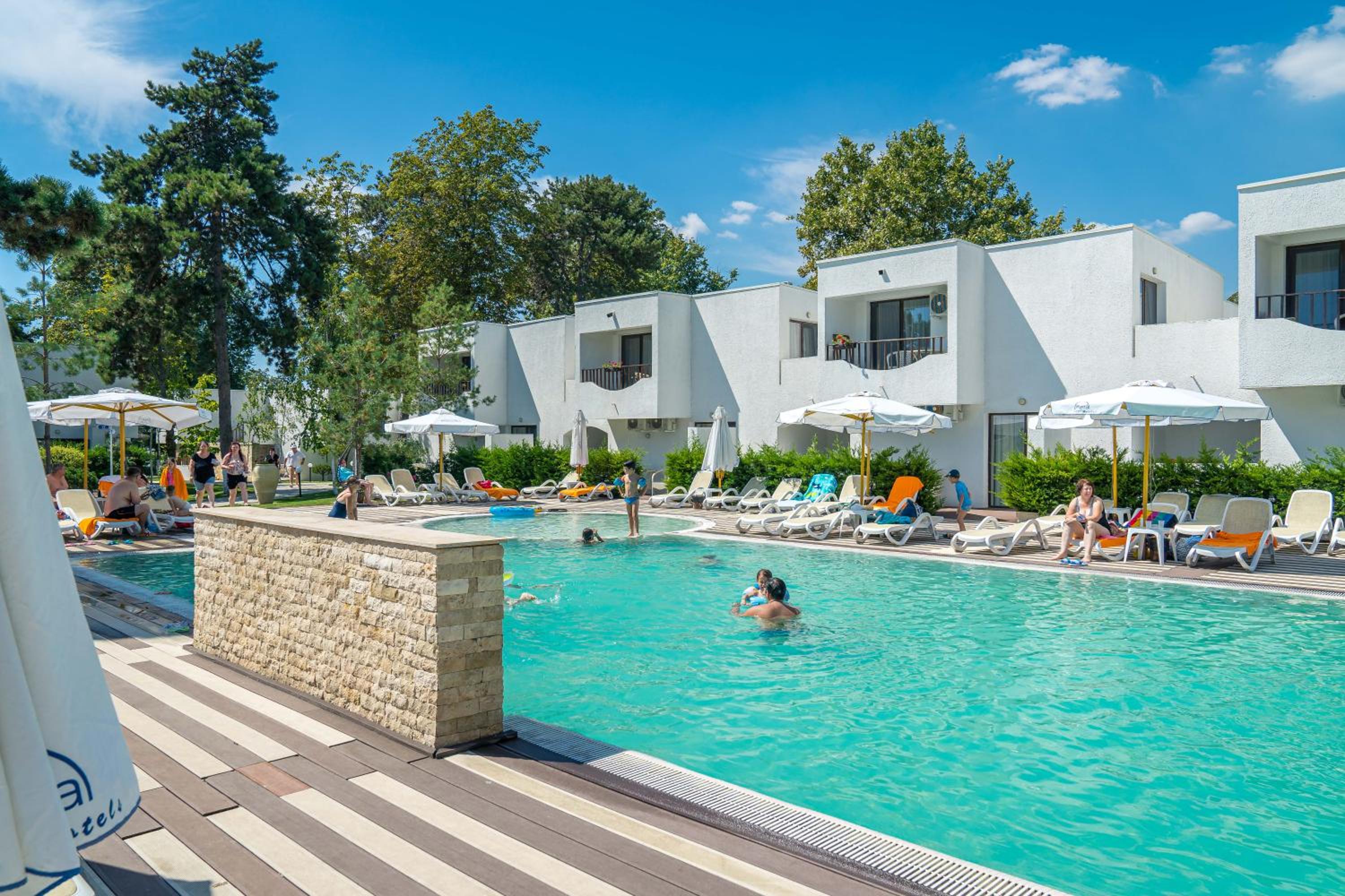 Mera Resort