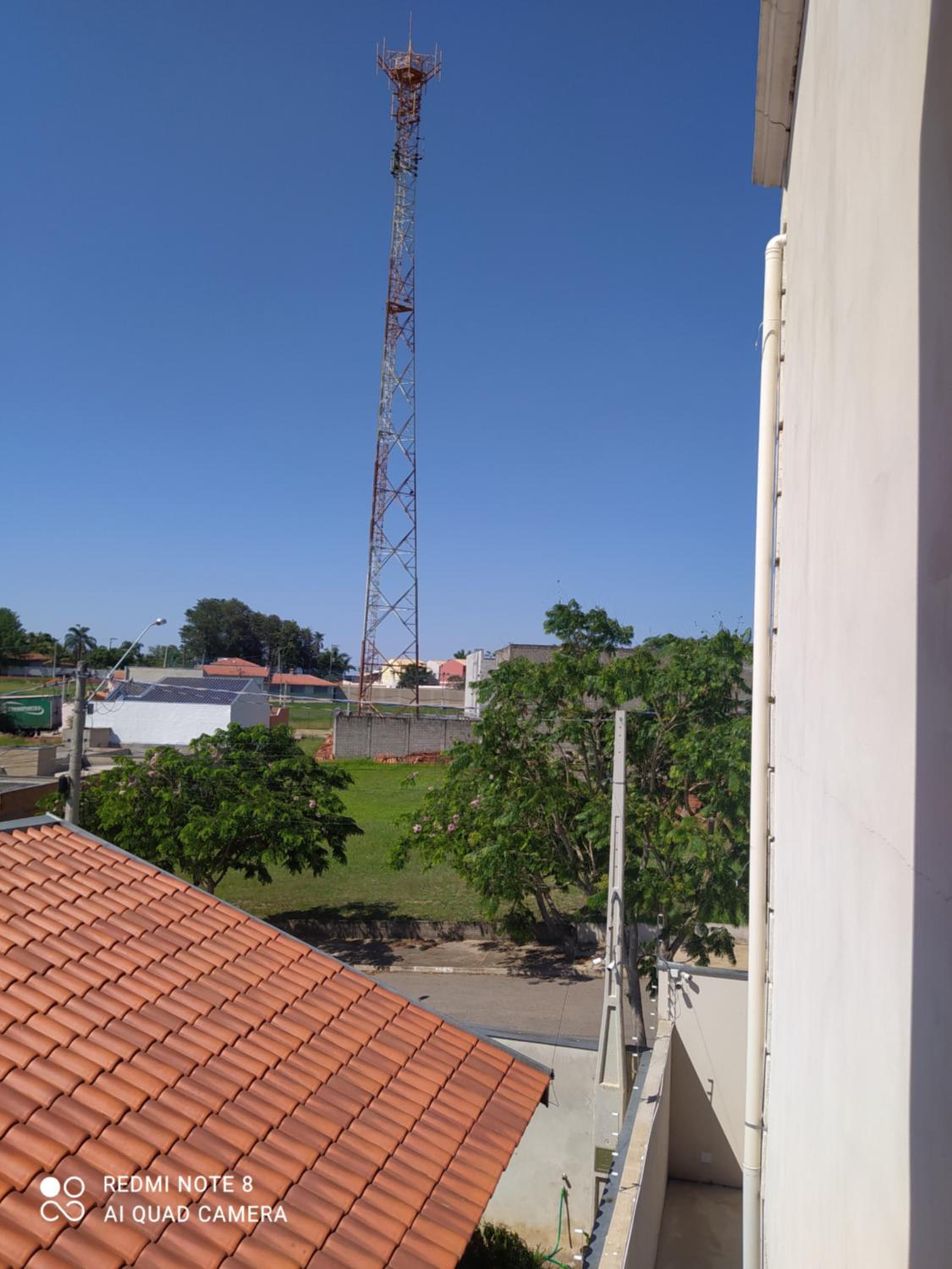 Refúgio, paraquedismo, balão, 130 km de São Paulo
