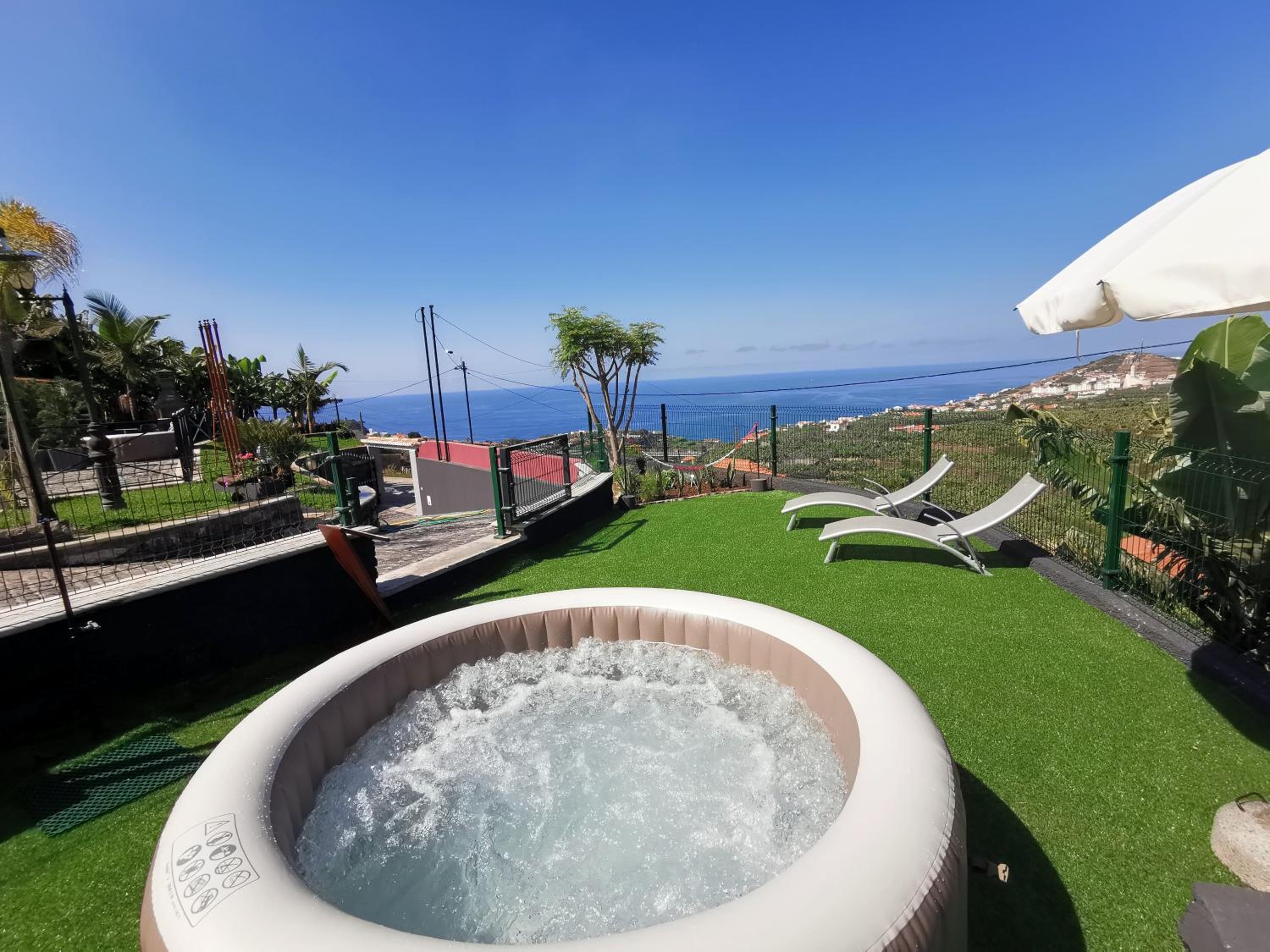 Villa Nova Madeira in Funchal Casa A and B