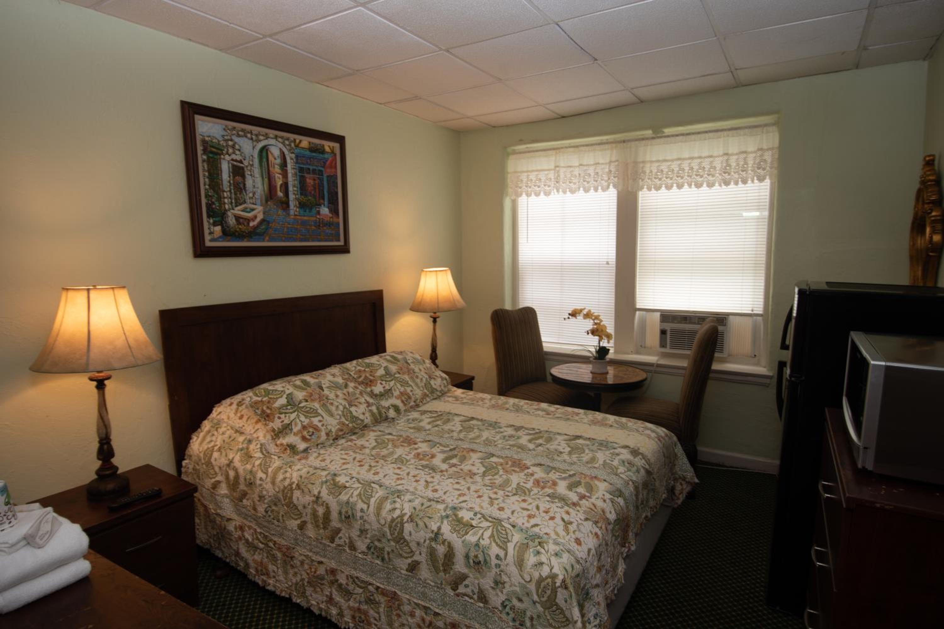 Hotel Evernia view 2