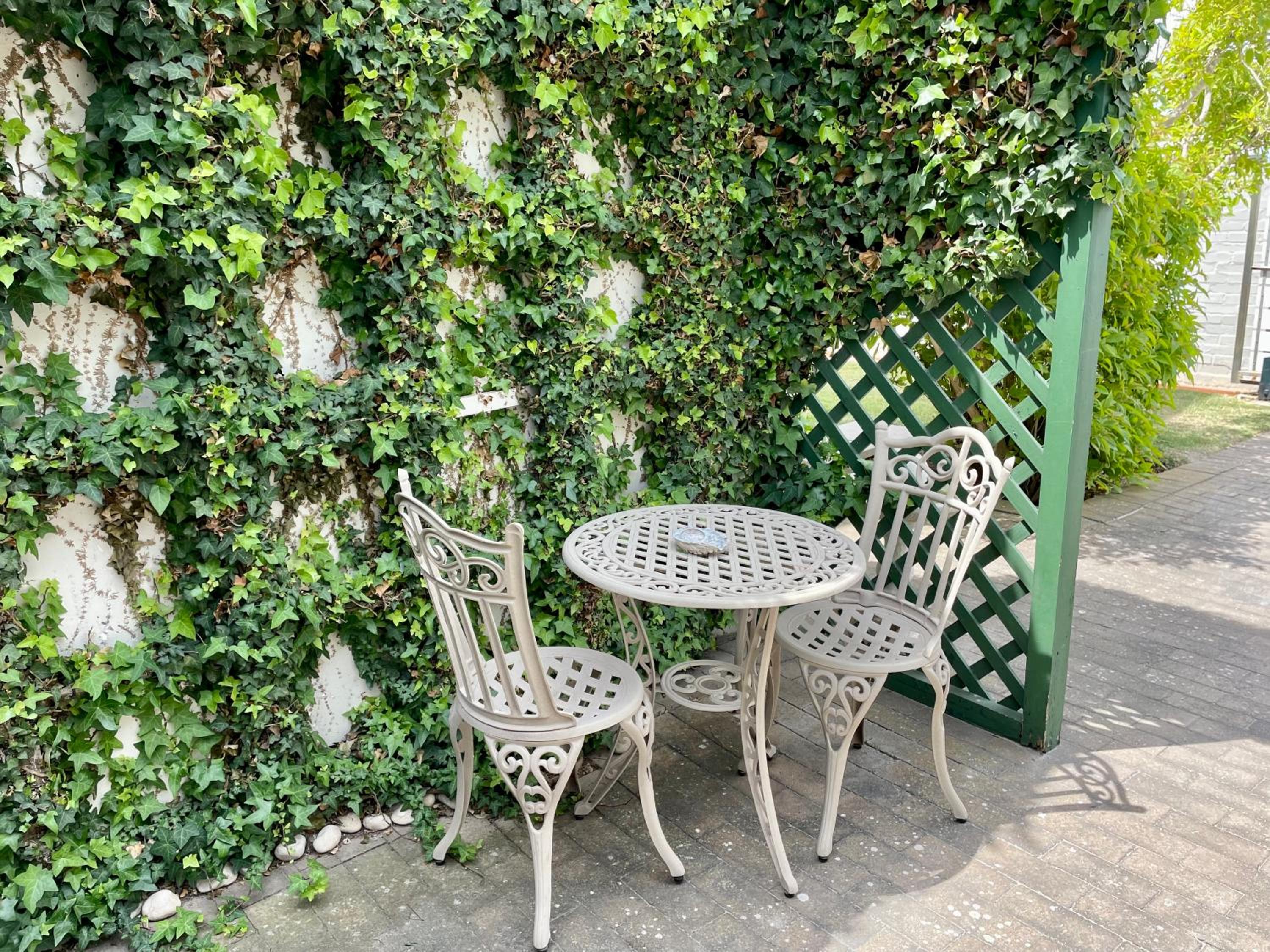 Sandra's Guest House