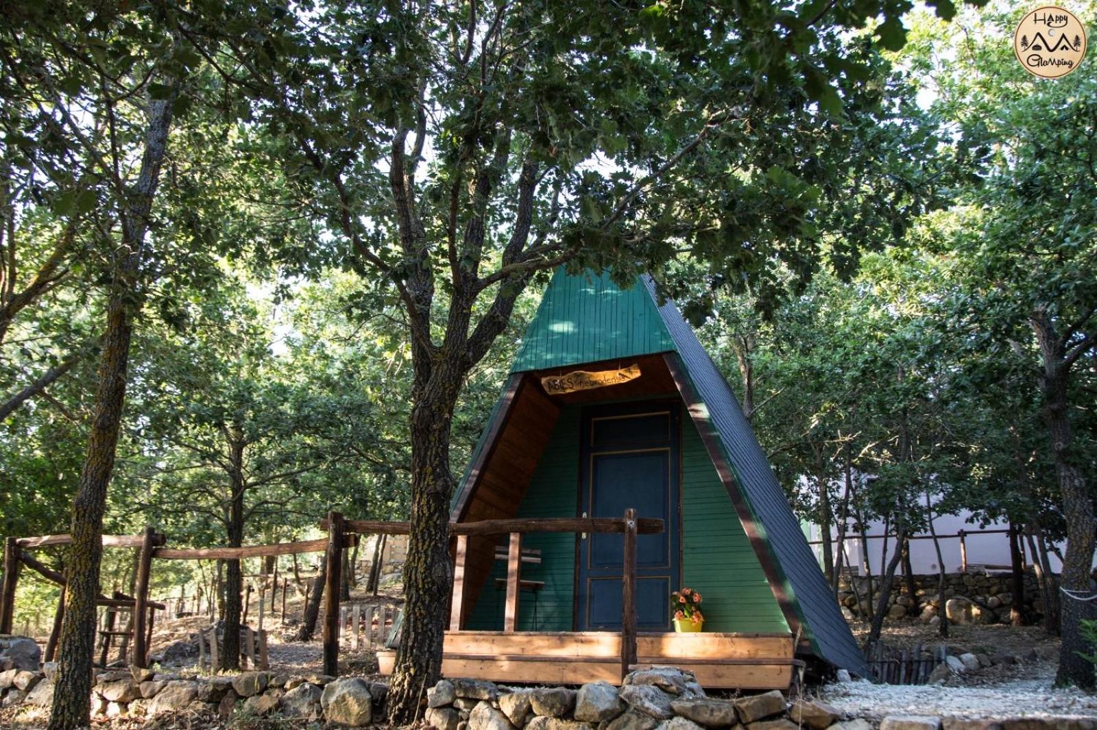 Hotel HAPPY GLAMPING MADONIE