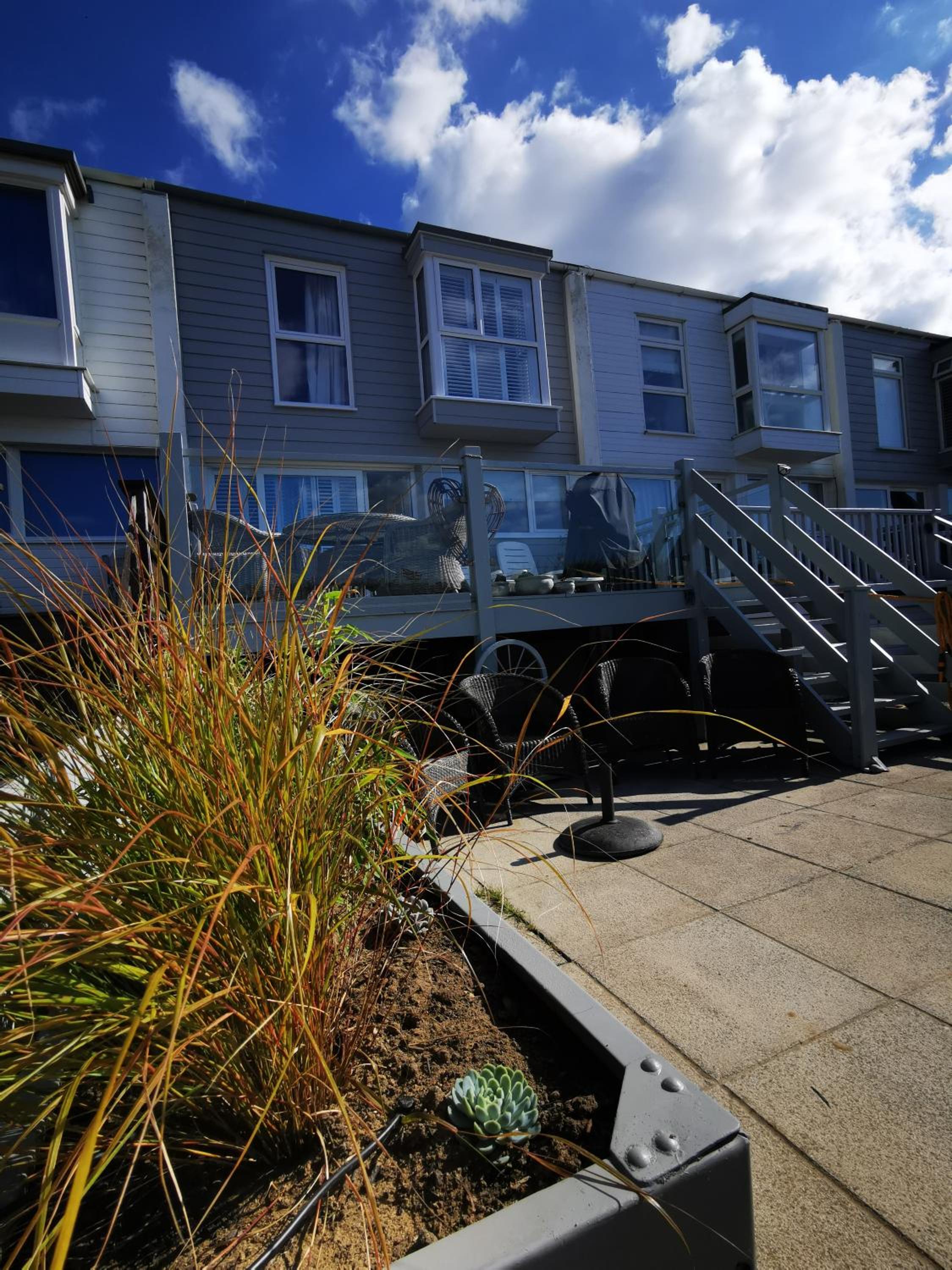 Sea View 3 bedroom seaside property