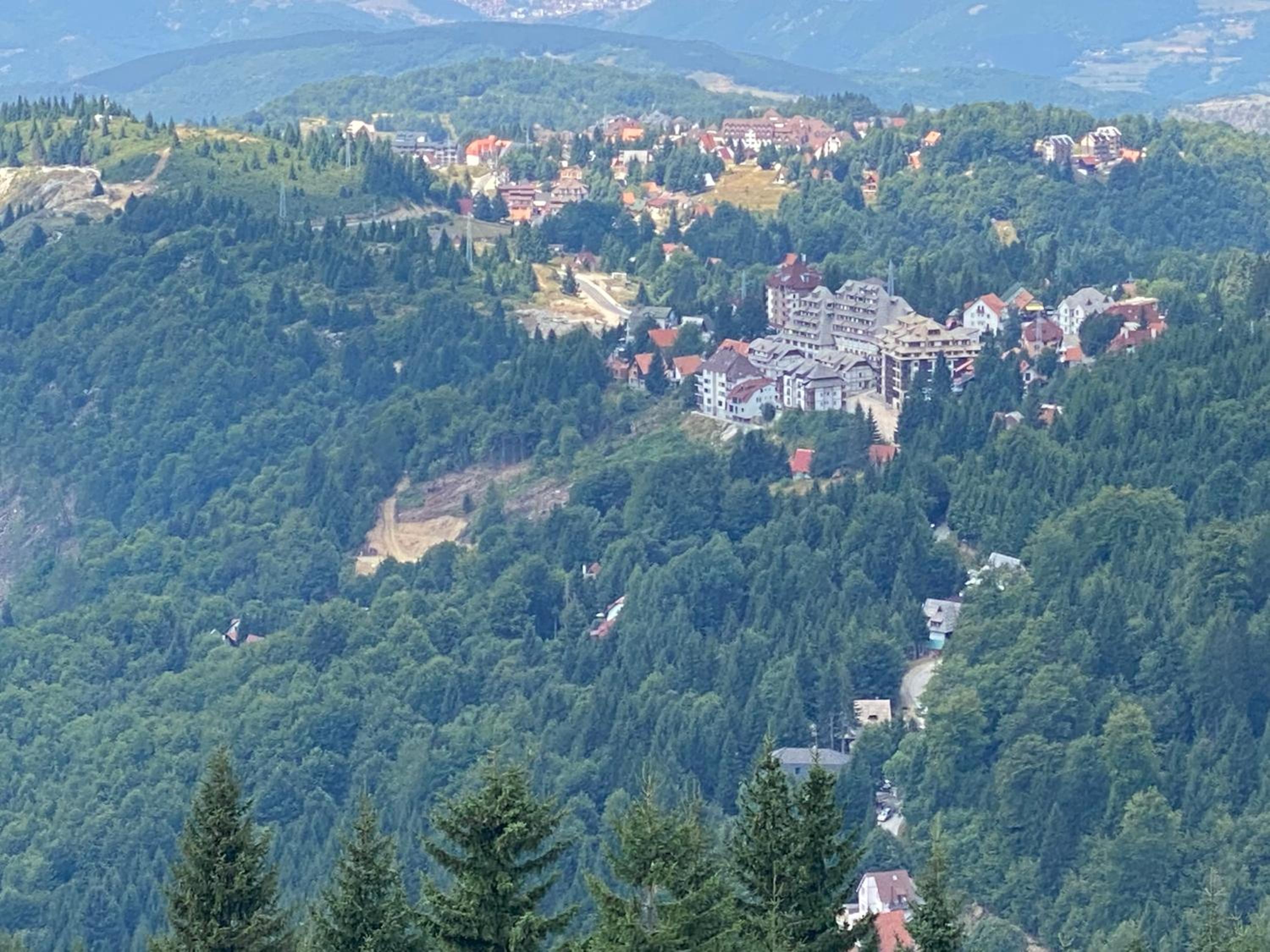 Zoned MASLAČAK lux - SPA & Wellness Kopaonik view 2