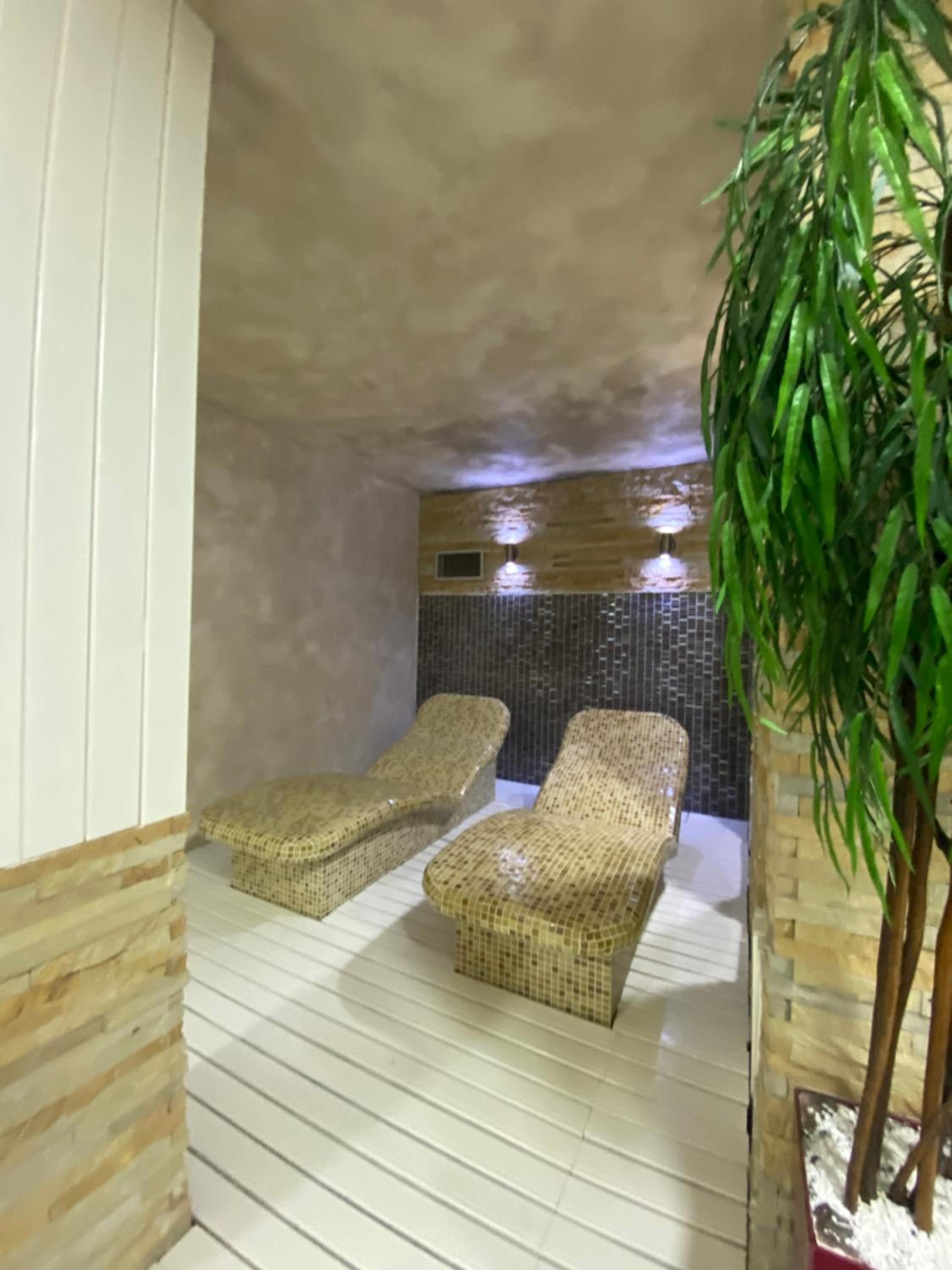 Photo 37