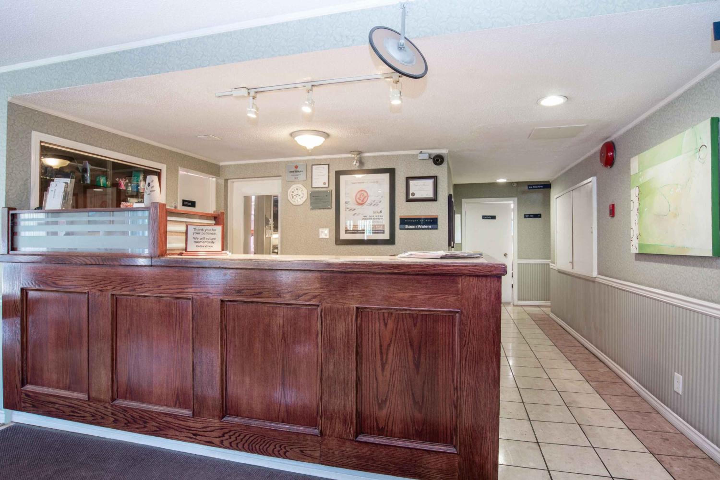 Sandman Inn Cache Creek