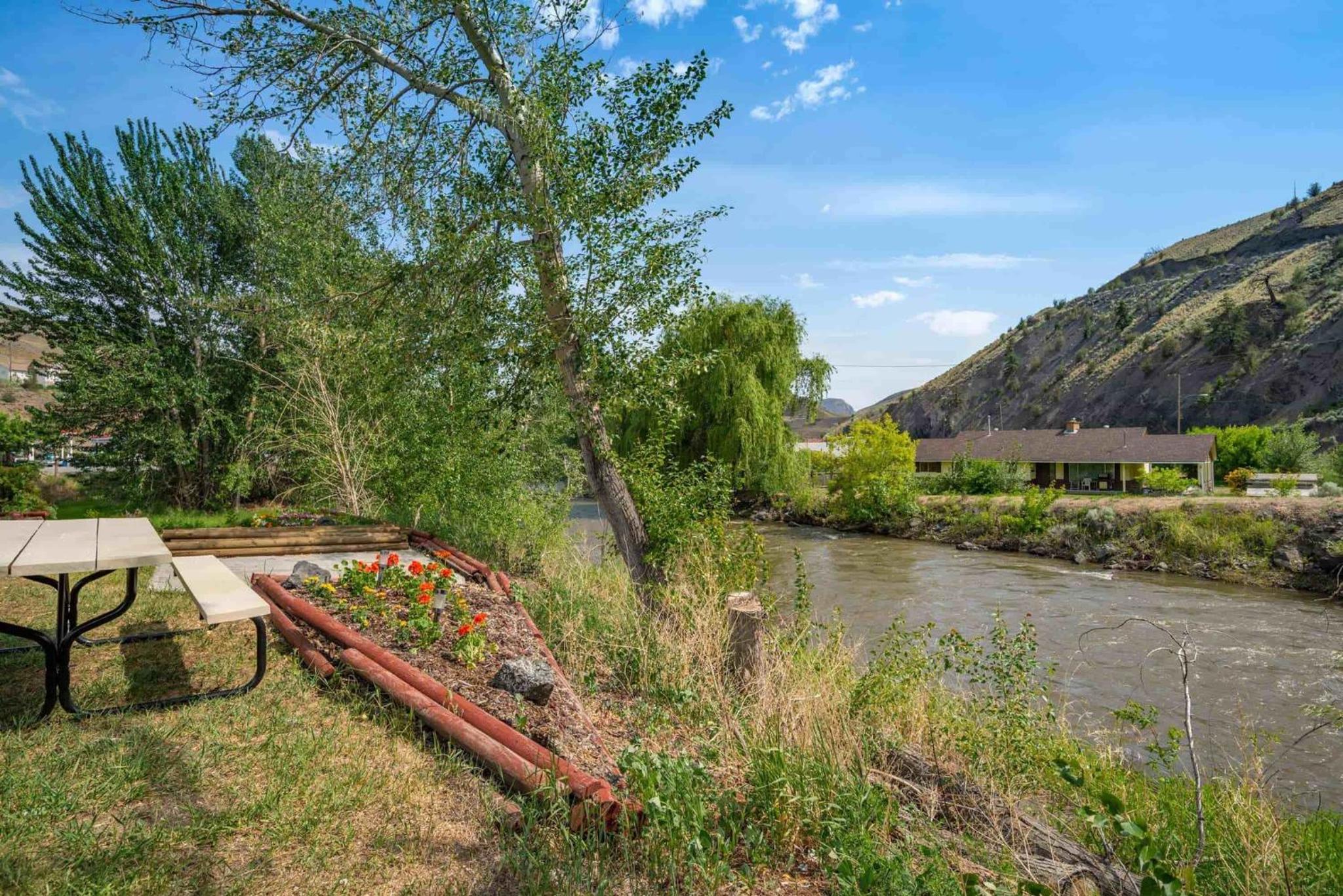 Sandman Inn Cache Creek