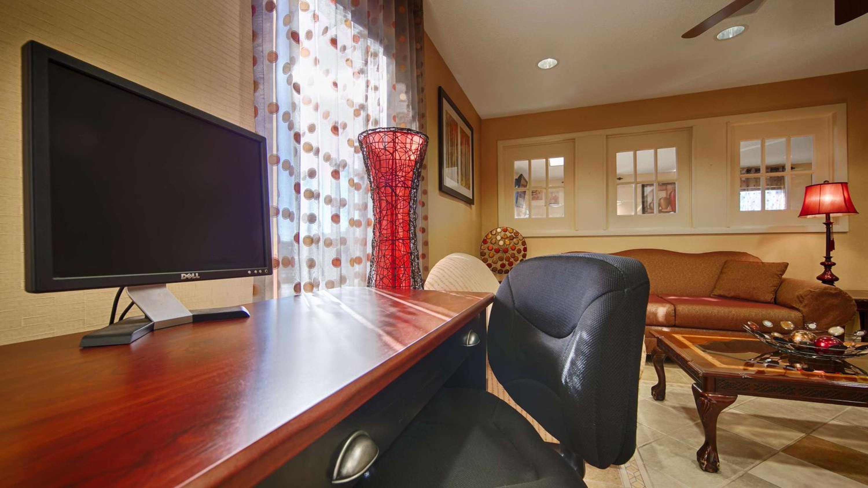 Greenville Vacations - Best Western Greenville Inn - Property Image 6