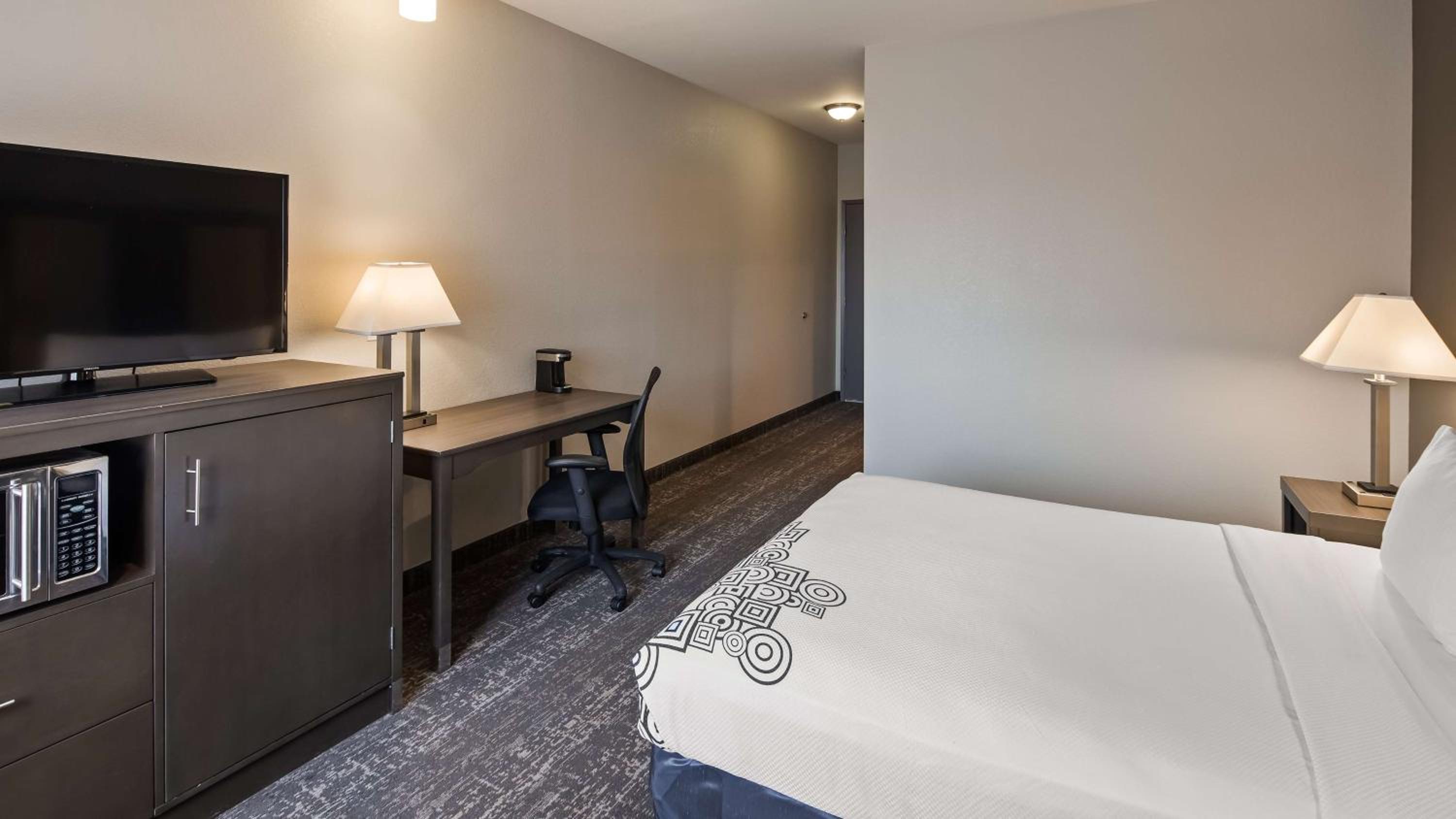 Moses Lake Vacations - Baymont by Wyndham Moses Lake - Property Image 37