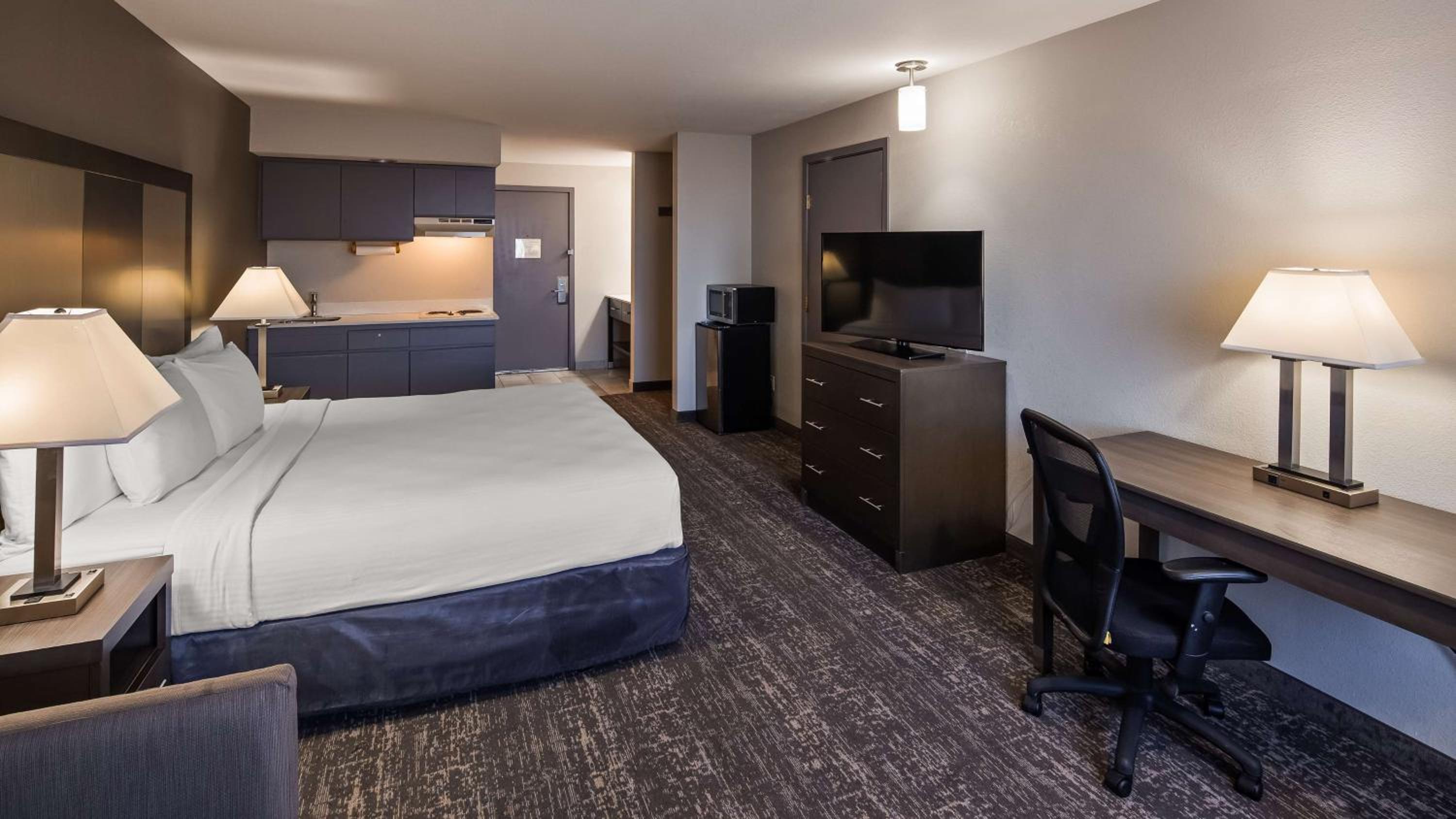 Moses Lake Vacations - Baymont by Wyndham Moses Lake - Property Image 4