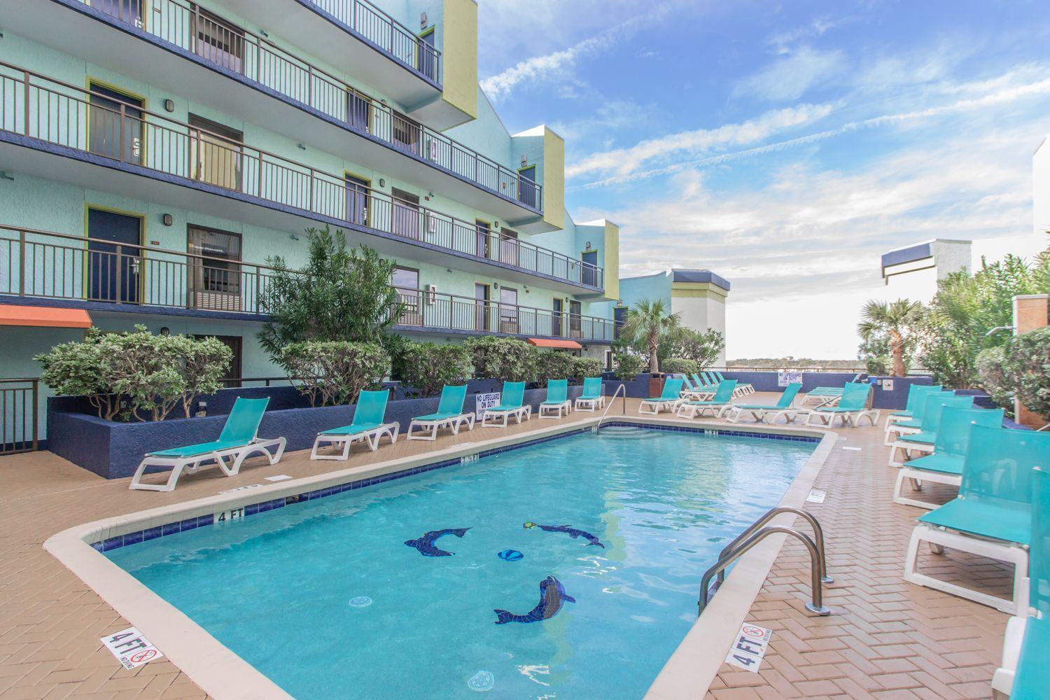 Ocean View King Suite Monterey Bay 1411 Sleeps 7 Guests view 3