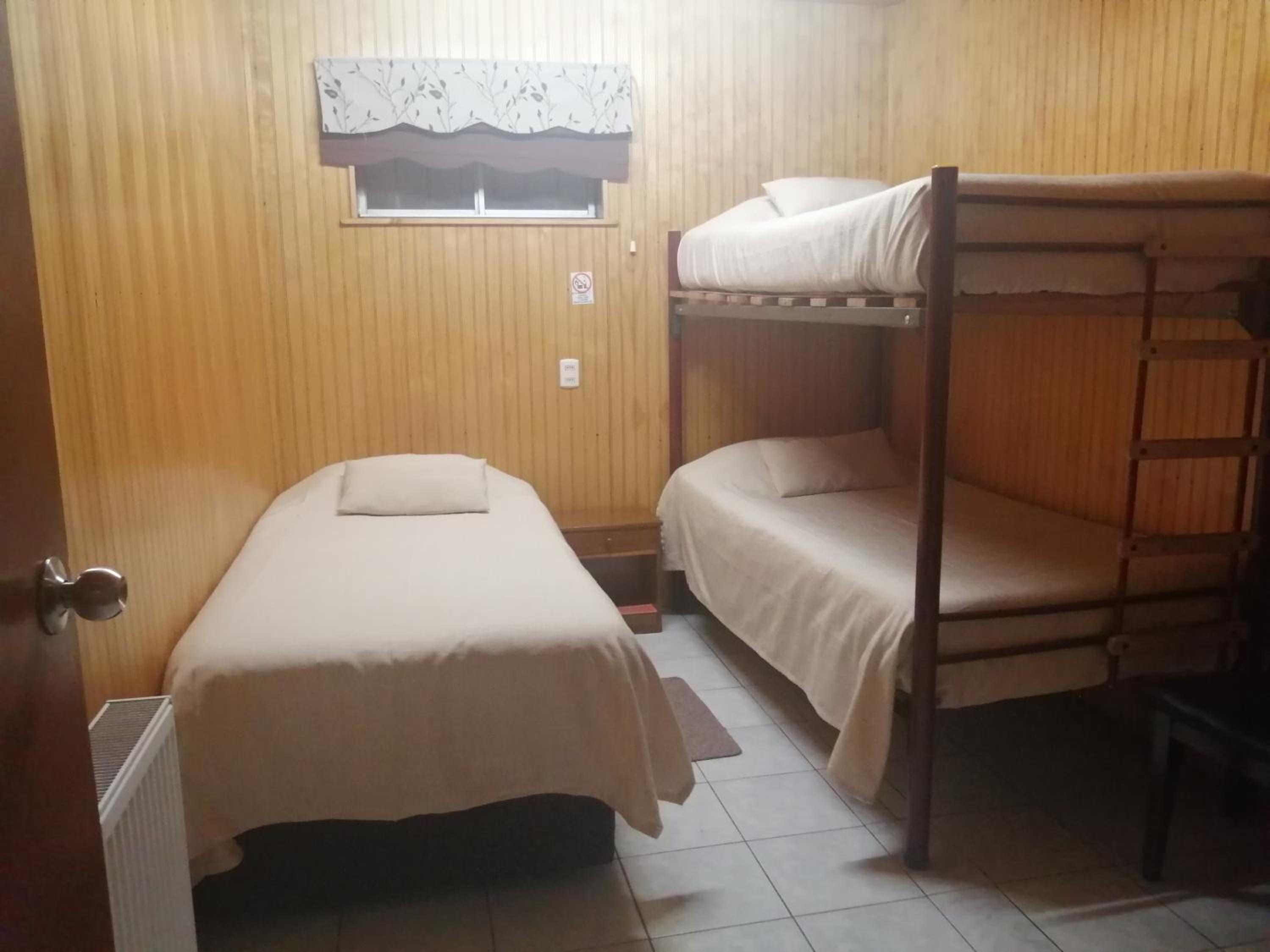 Hostal Copiapó Puerto Montt