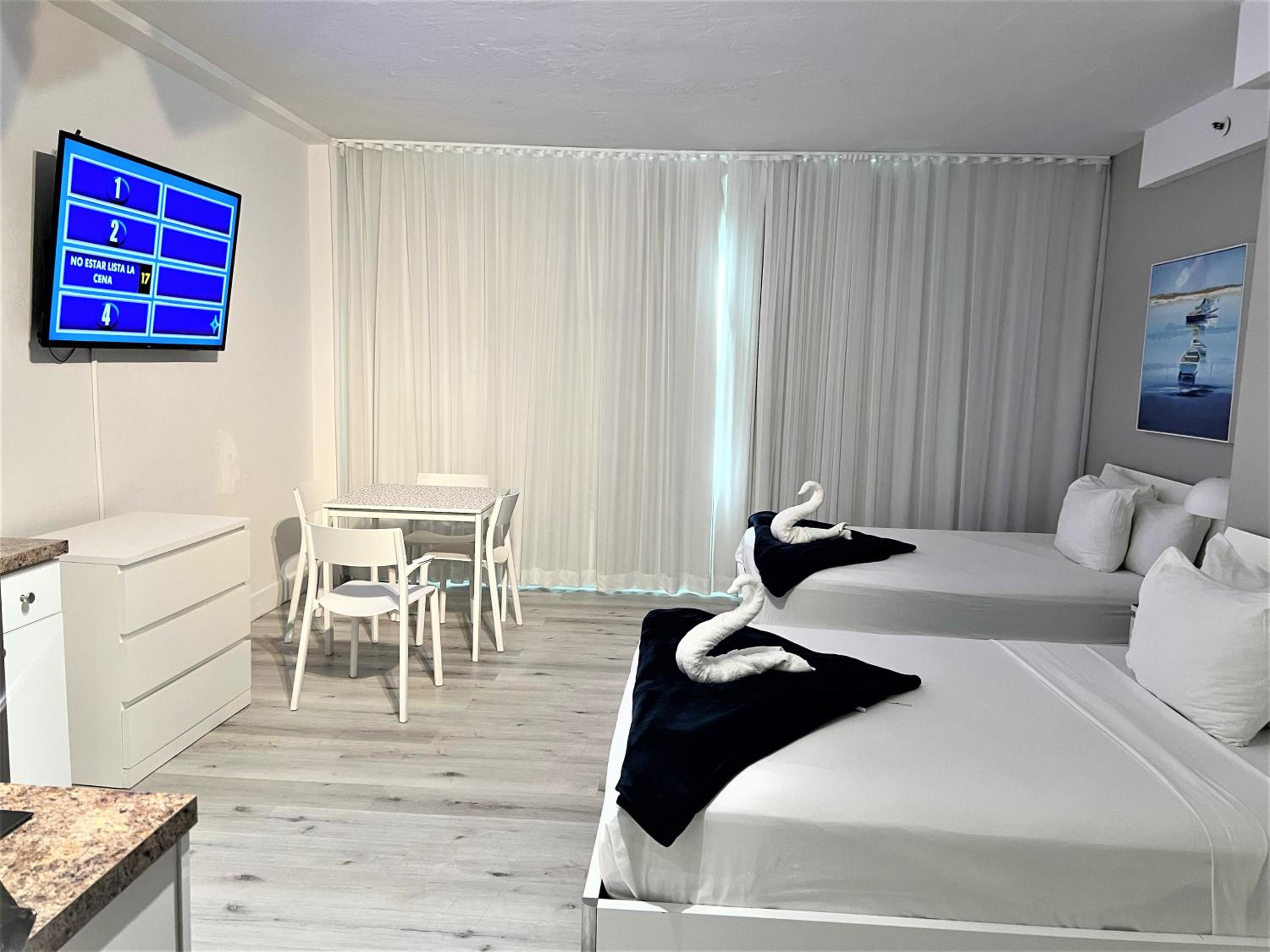 Ocean Front Units at Miami Beach