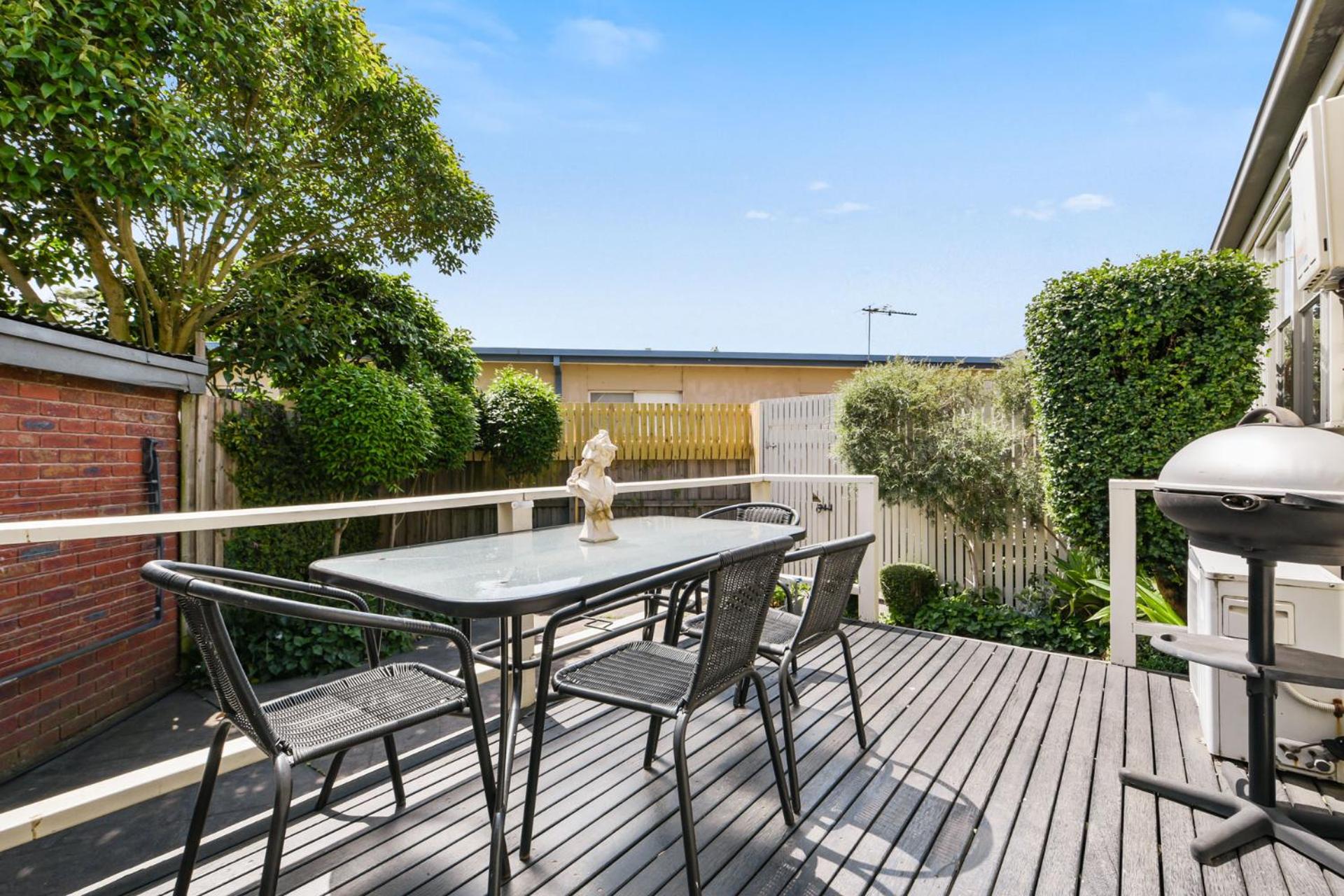 Creek Cottage Bed and Breakfast Traralgon