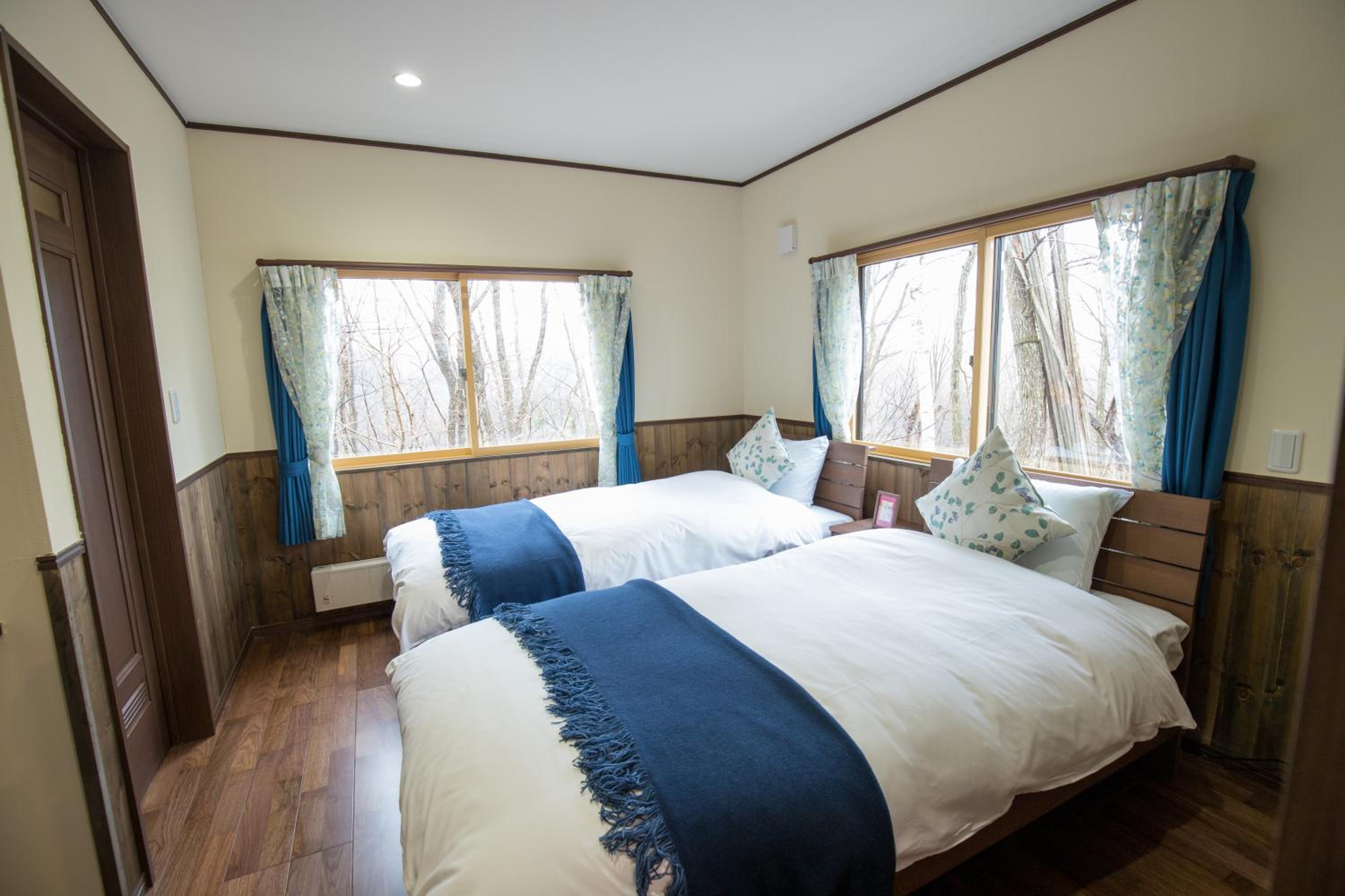 Kudo's Lodge view 2
