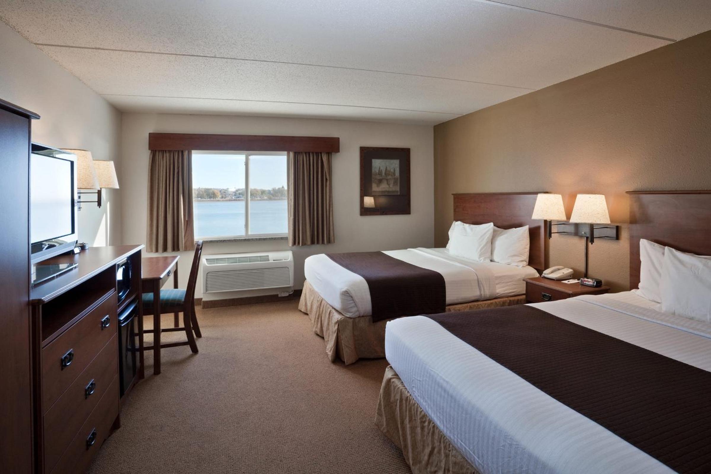 Pierre Vacations - AmericInn by Wyndham Fort Pierre Conference Center - Property Image 3