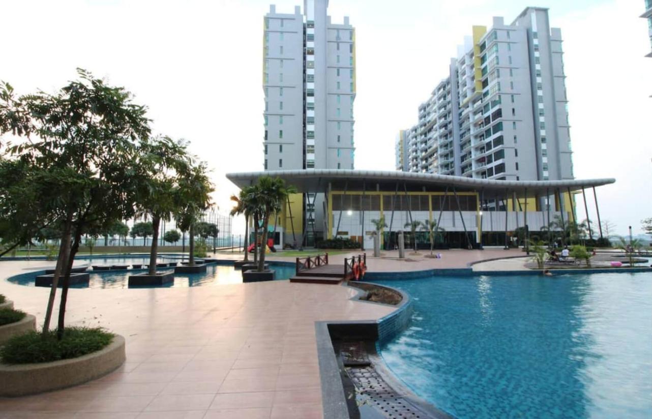 Parc Regency-Economy by RR JBcity