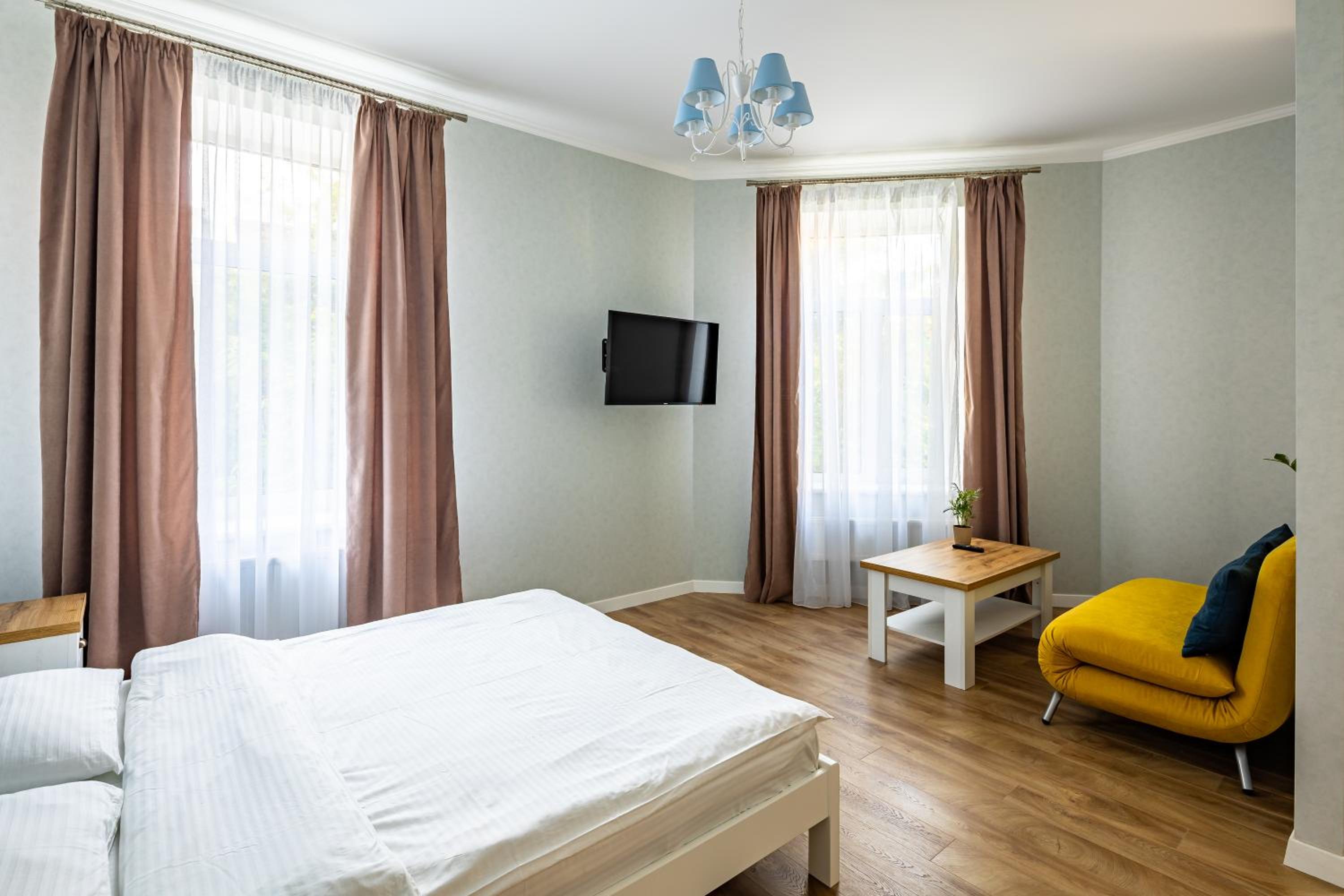 Leontovycha apartment view 2
