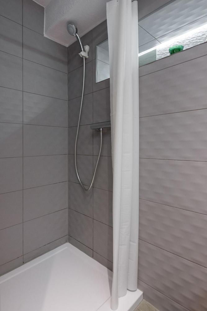 Cosy Apartment in Perfect Location view 2