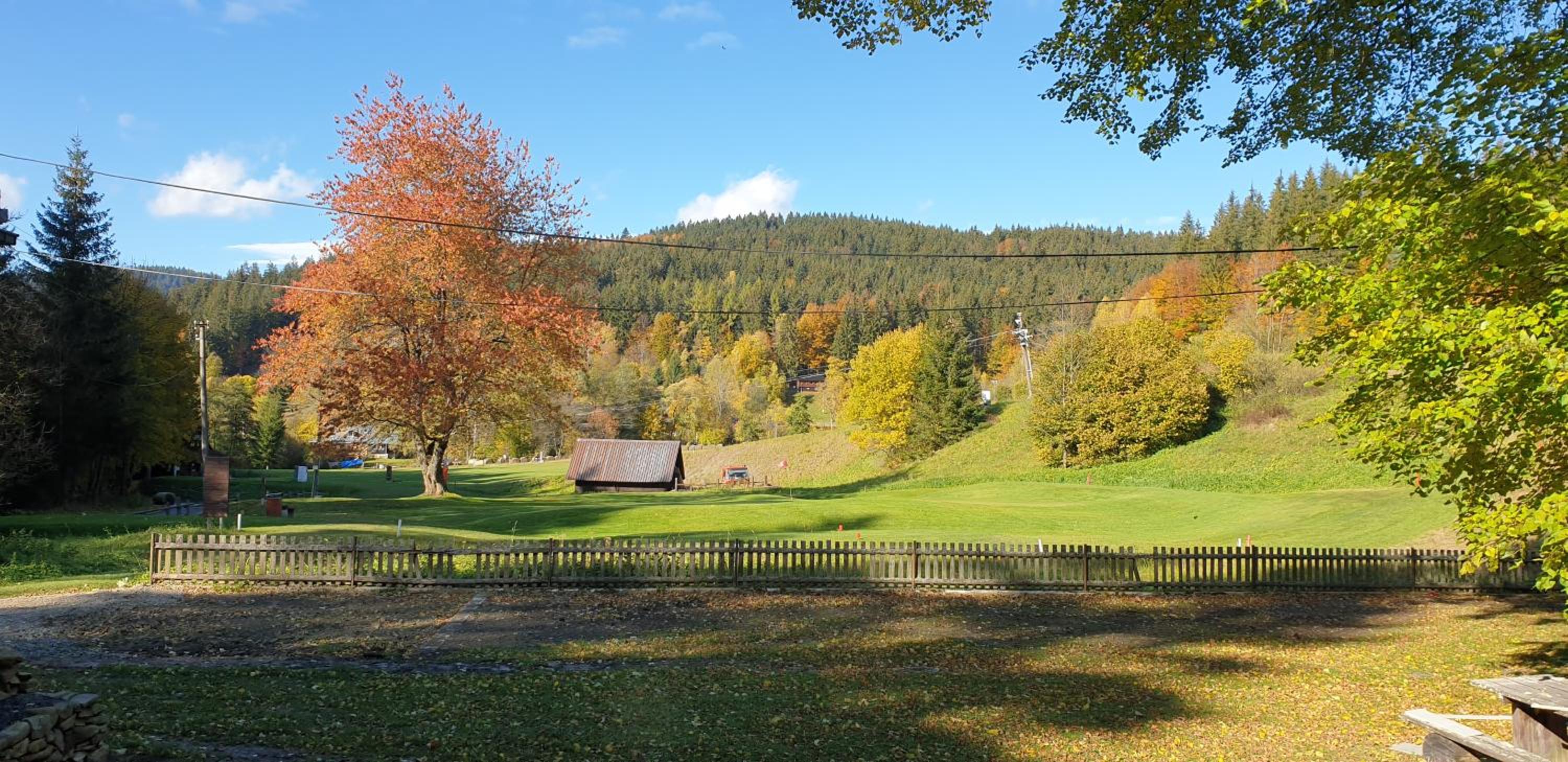 Pod Beskydem, Velké Karlovice