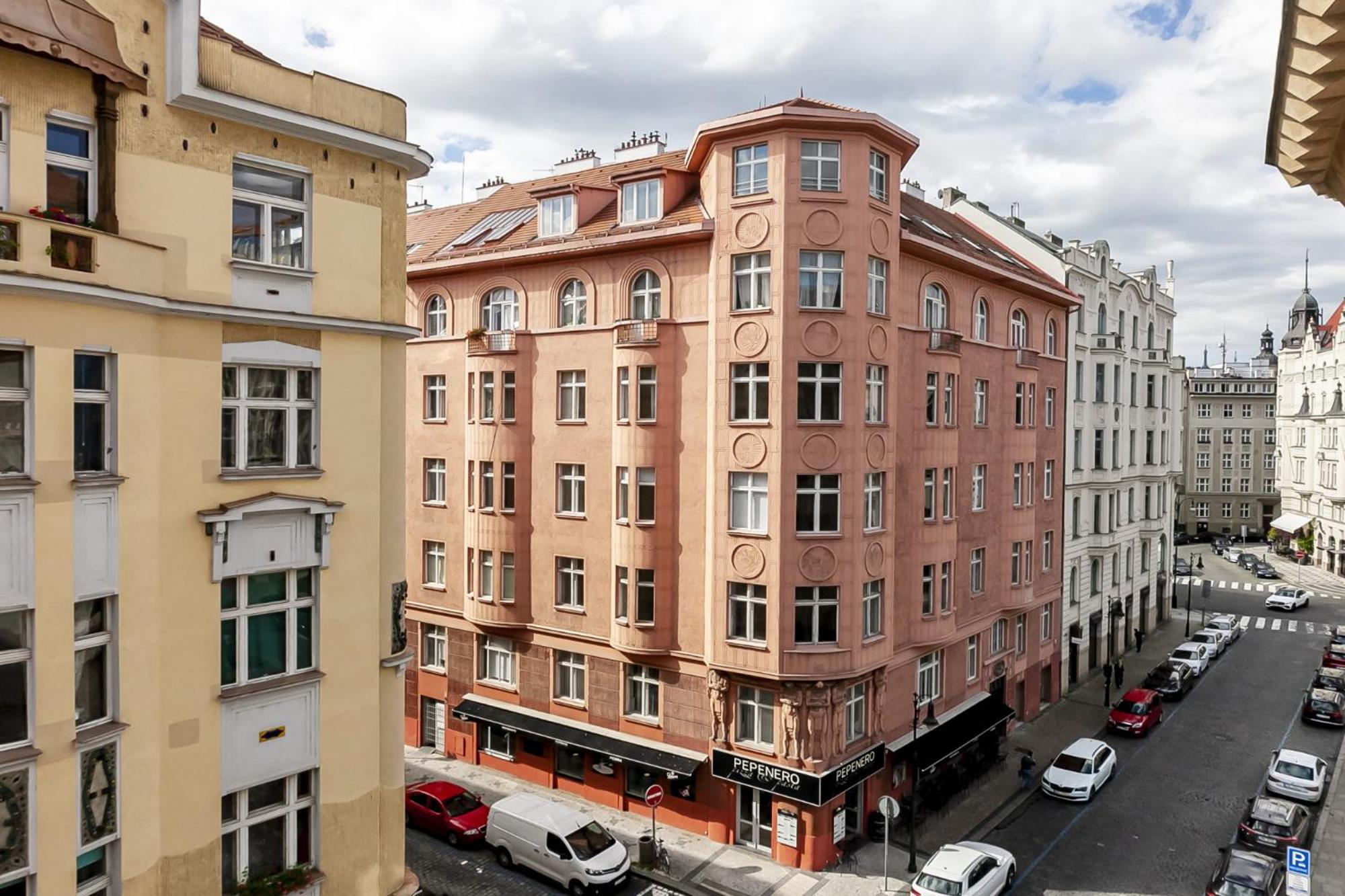 Cubistic Residence Eliska / Jewish Quarter / Old Town