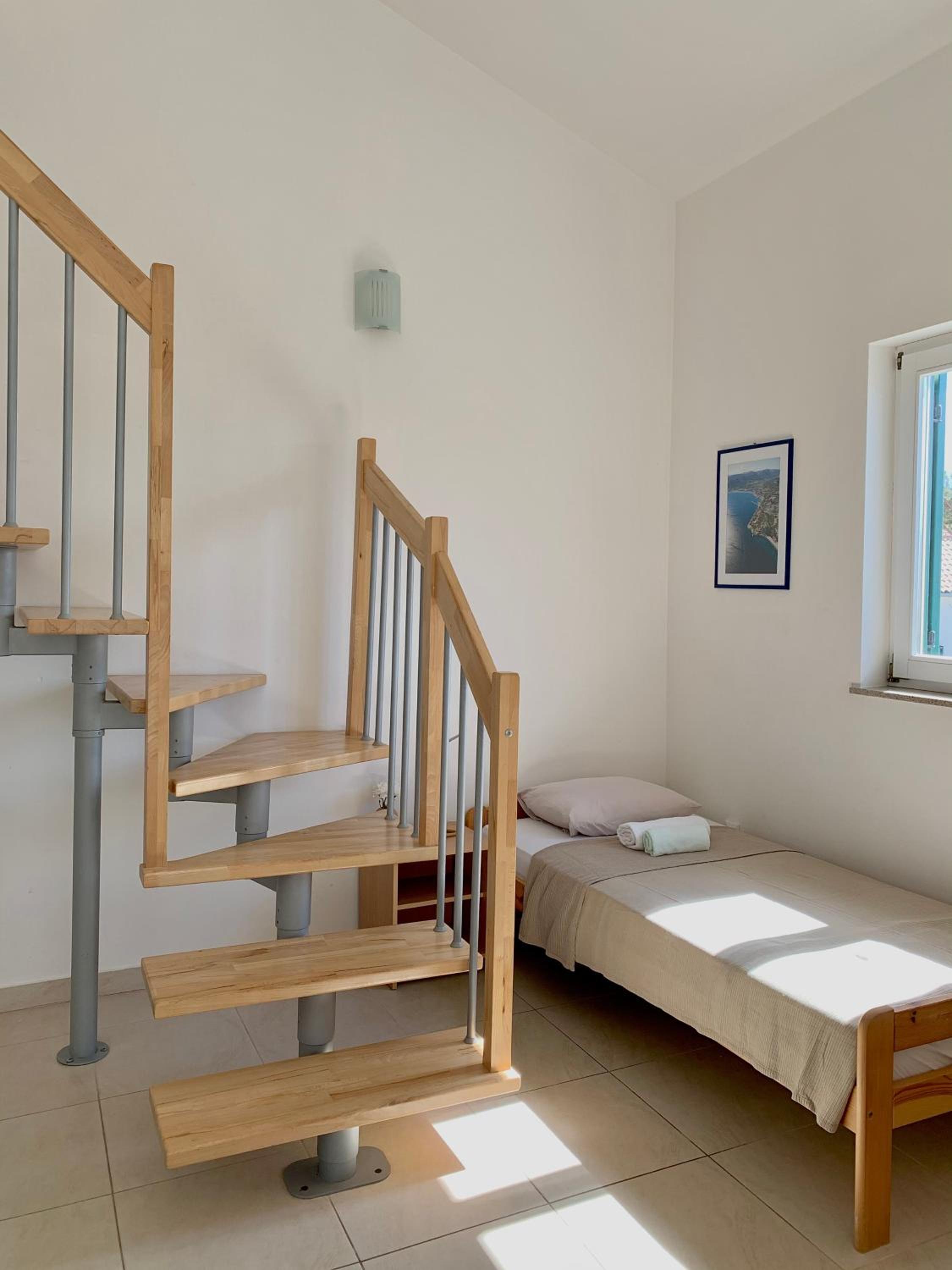 Apartments Happy Stay Center Baska view 2