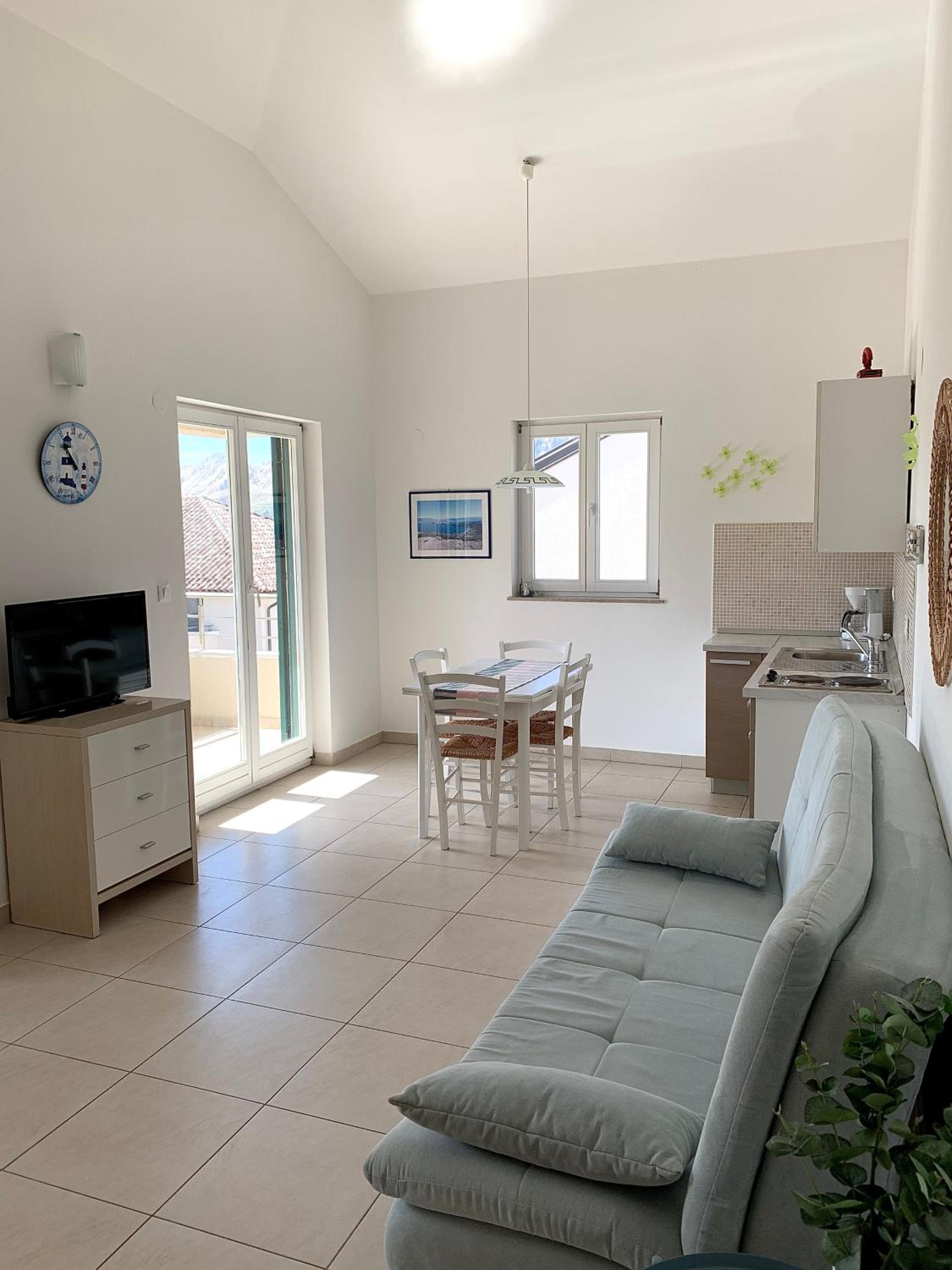 Apartments Happy Stay Center Baska view 5