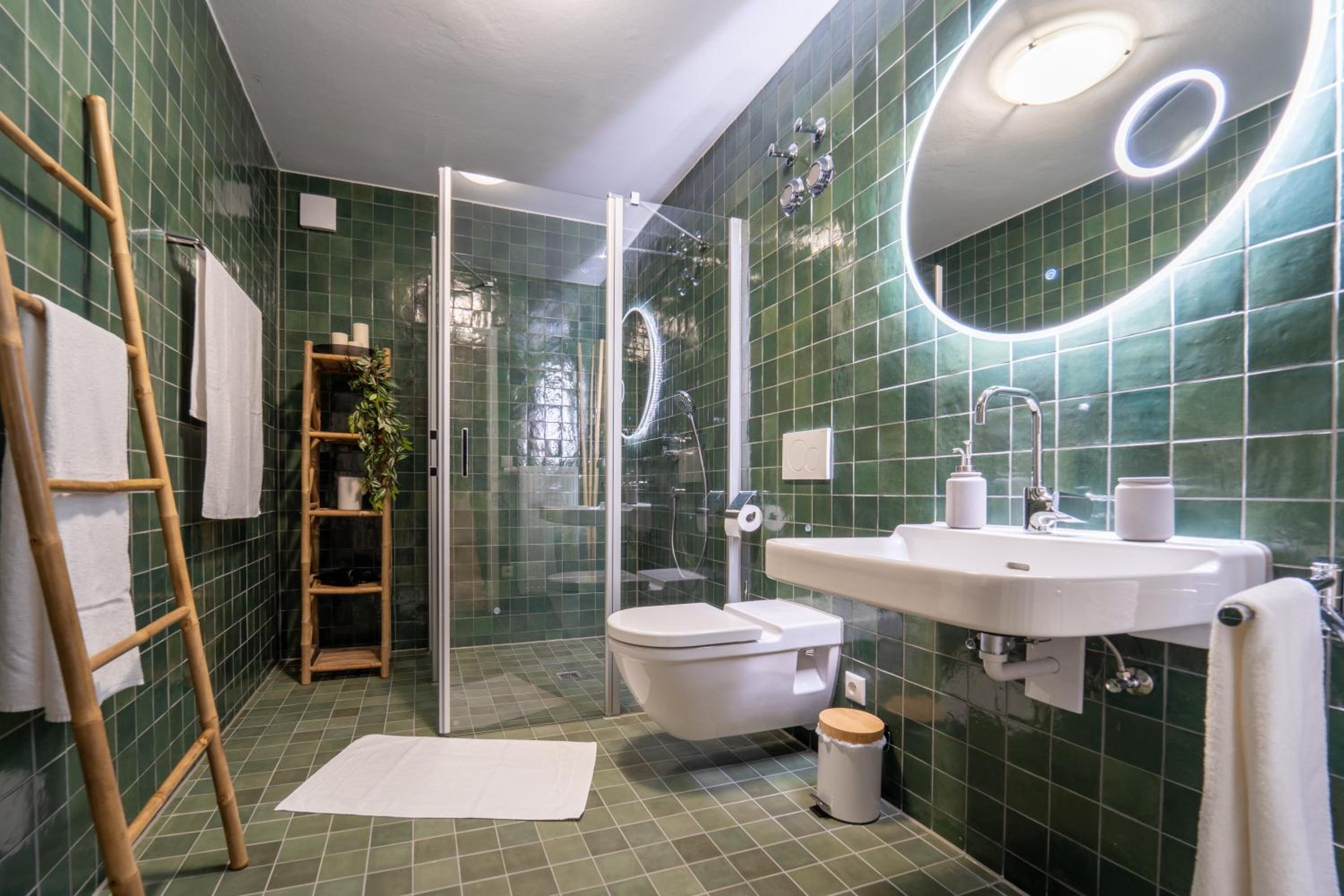 dreamcation - Ehemalige Kirche & Pfarrerwohnung, 3D-Tour, Terrasse, Garten, BBQ view 4