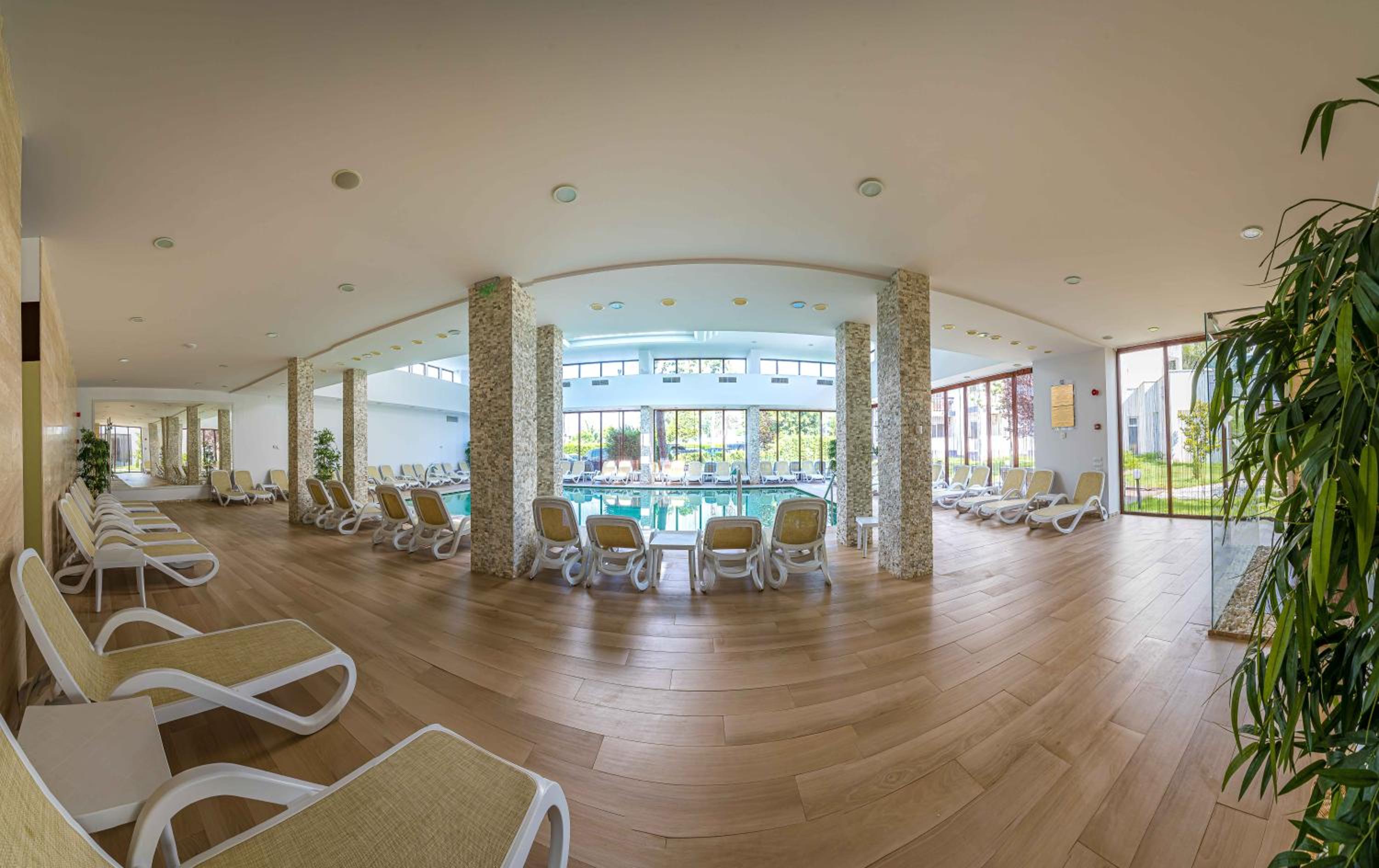 Mera Resort