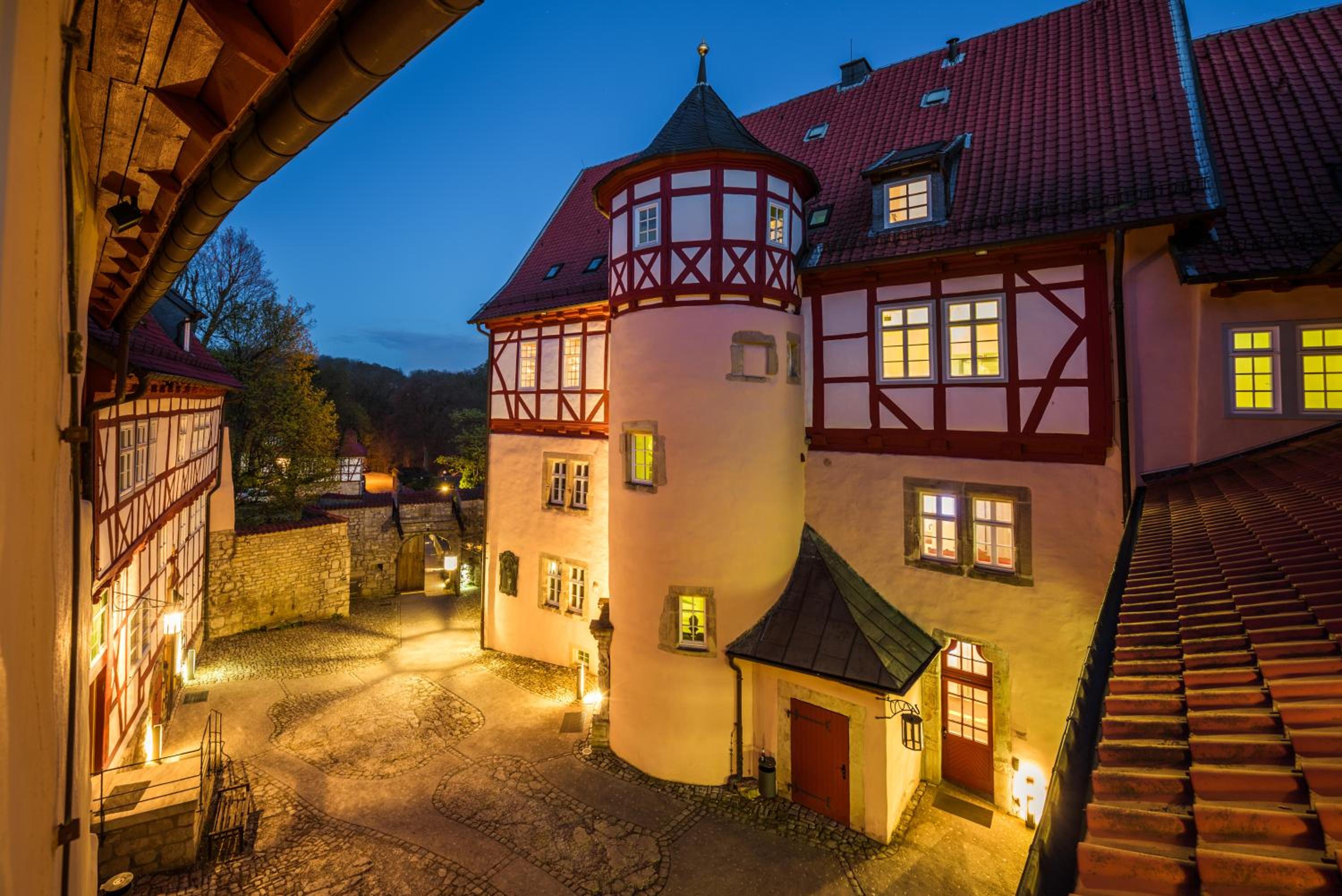 Burg Bodenstein view 4