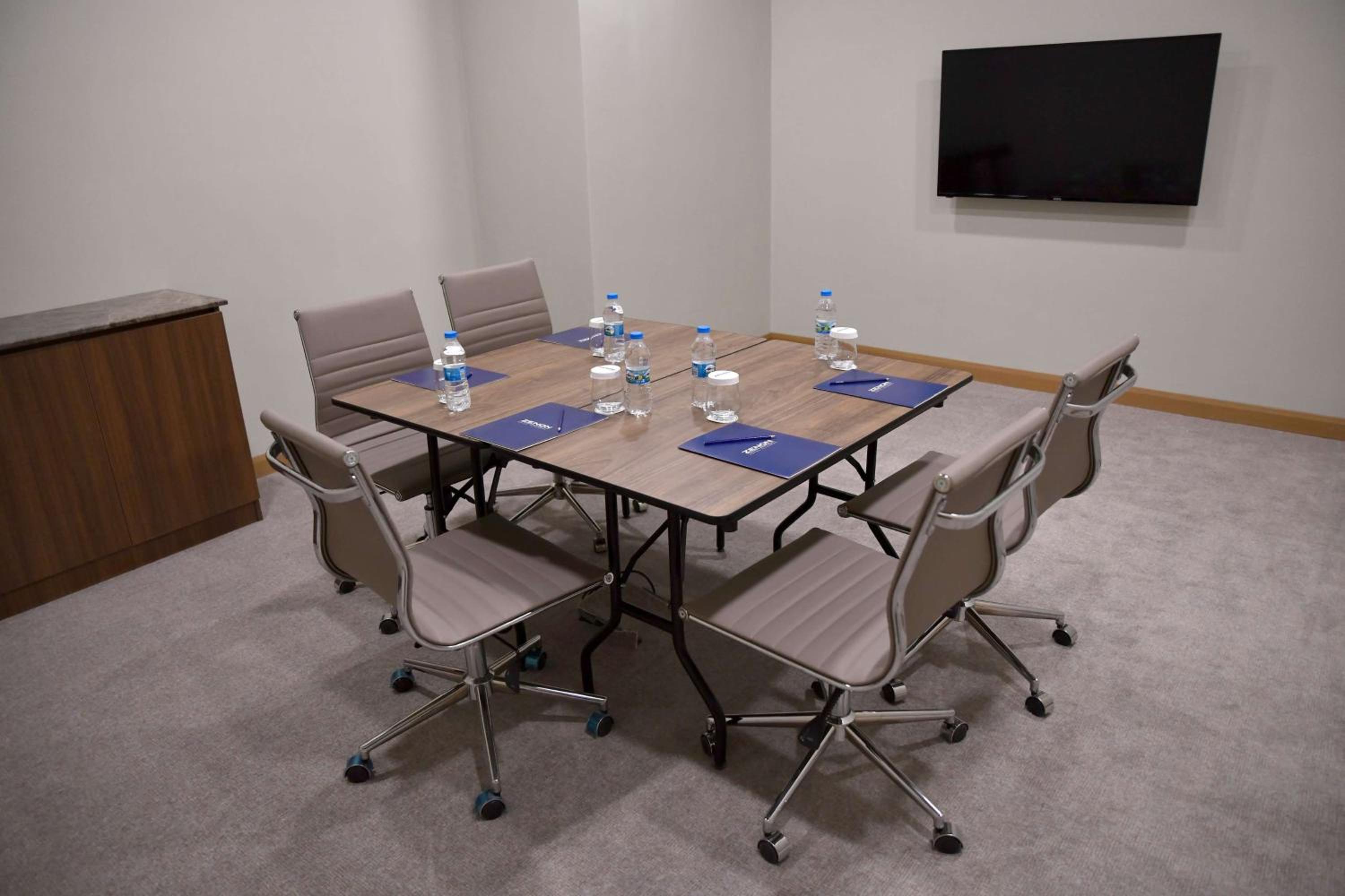 La Quinta by Wyndham İstanbul Güneşli - Image 58