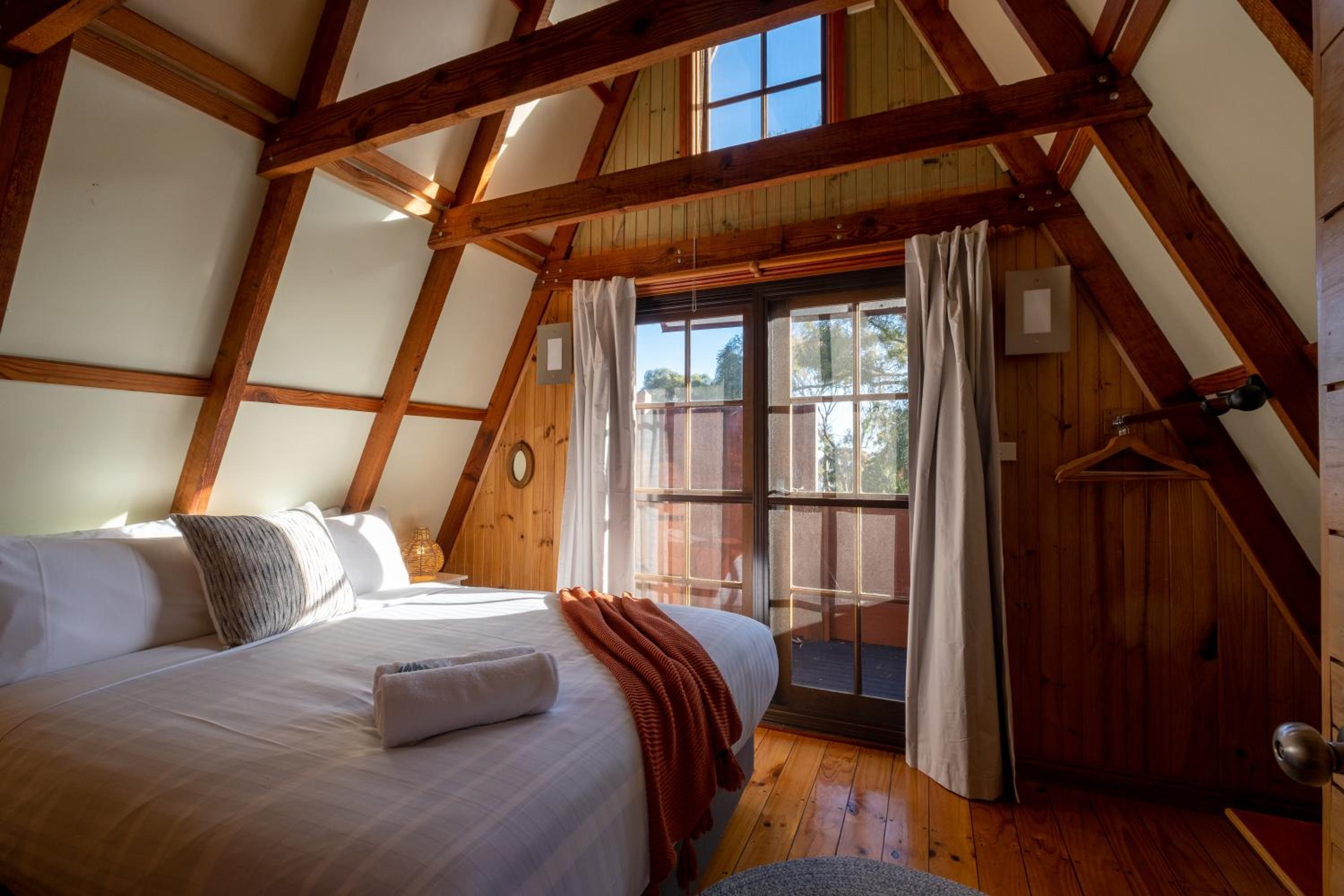 Currawong - Freycinet Holiday Houses