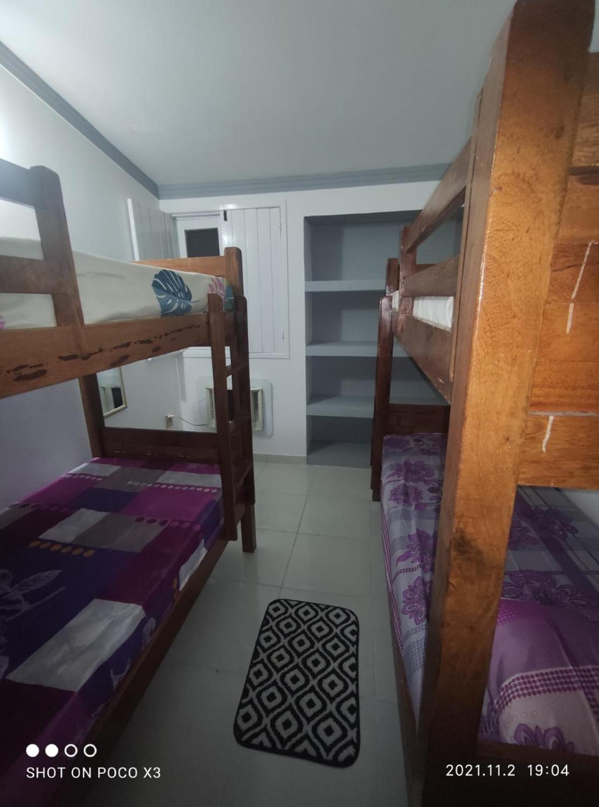 Casa de condomínio para 6 pessoas, tudo a pé, perto do centro e piscinas naturais