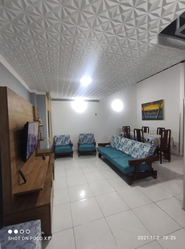 Casa de condomínio para 6 pessoas, tudo a pé, perto do centro e piscinas naturais