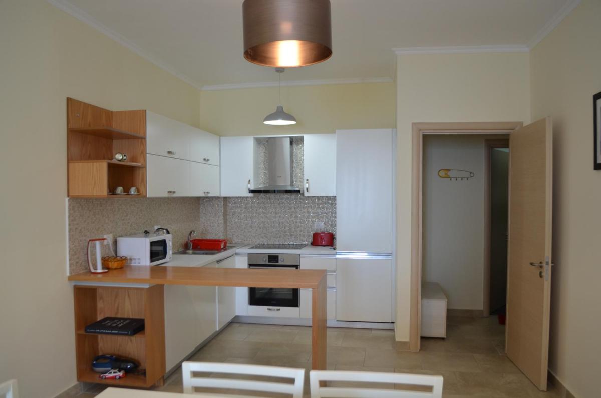 Vincent Apartment
