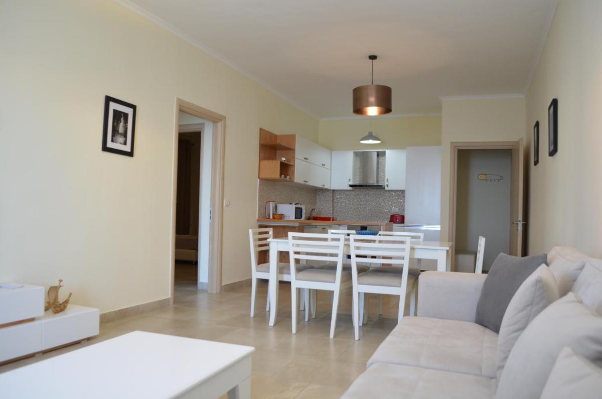 Vincent Apartment
