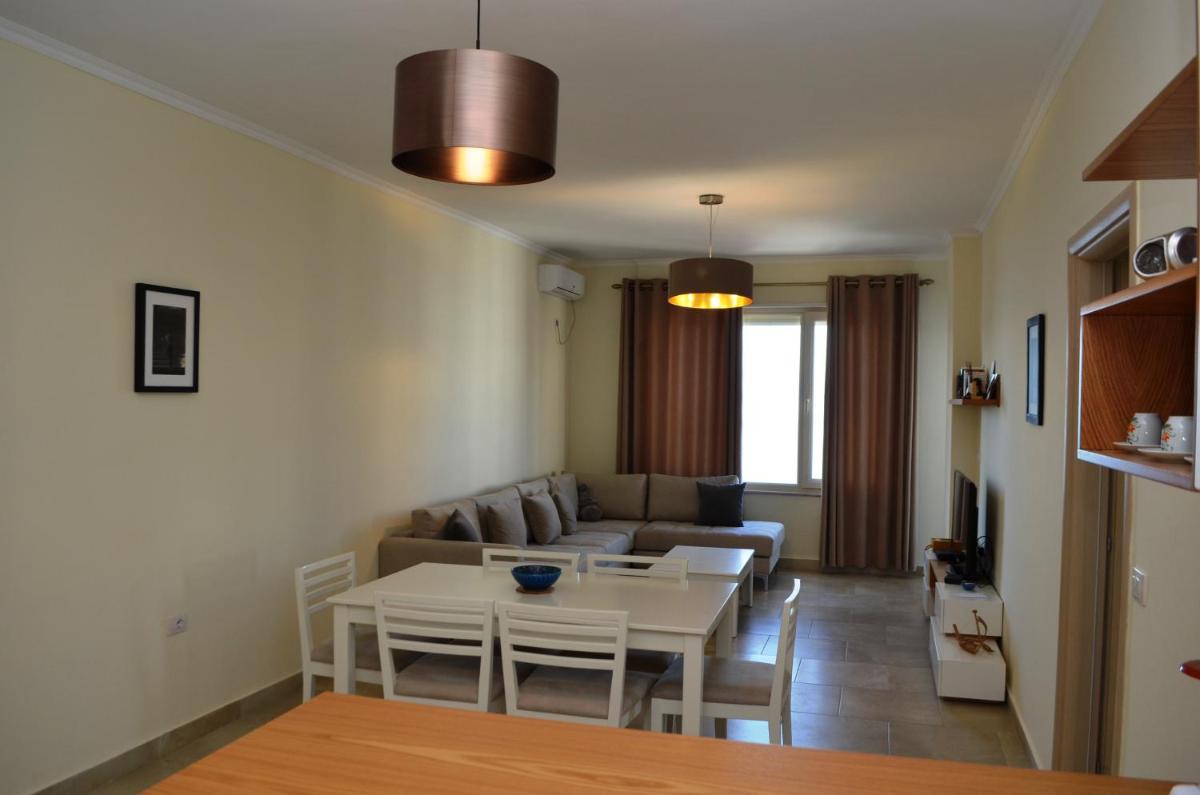 Vincent Apartment