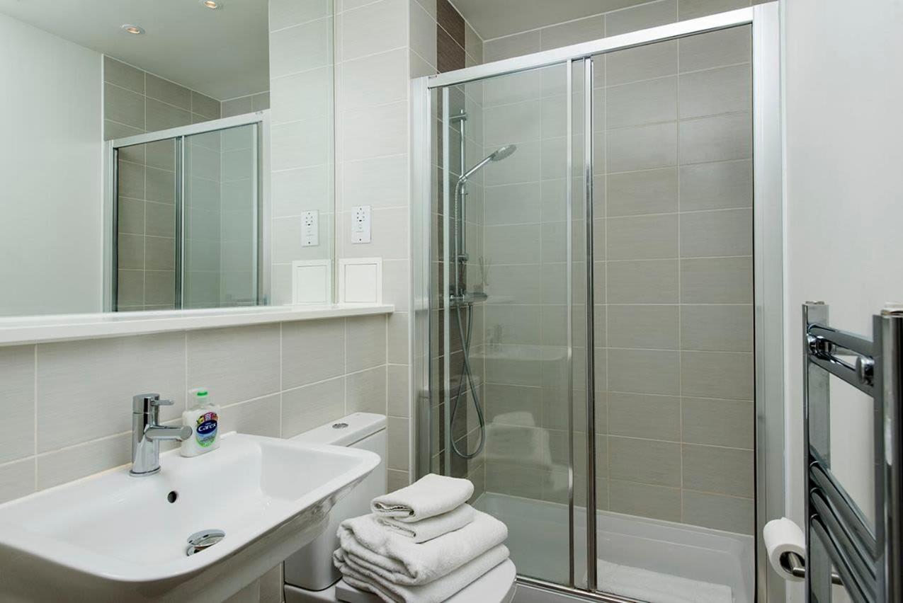 Two bedroom apartments close to Heathrow