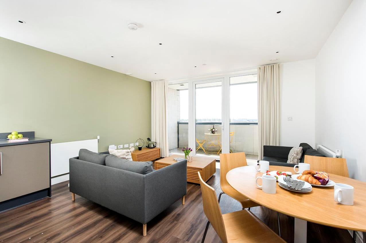 Two bedroom apartments close to Heathrow