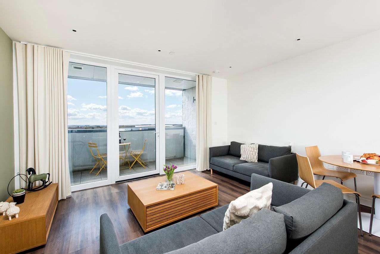 Two bedroom apartments close to Heathrow