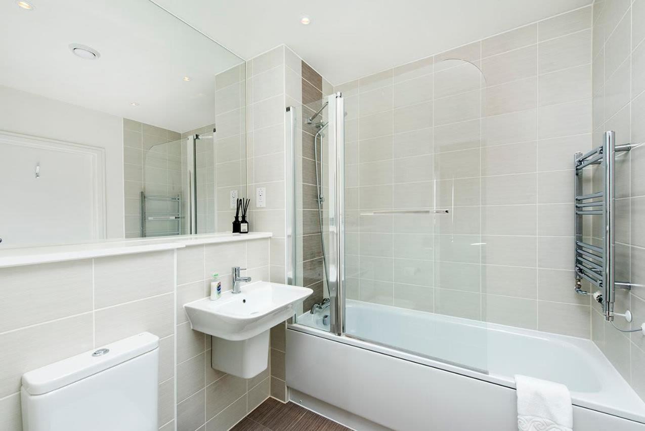 Two bedroom apartments close to Heathrow