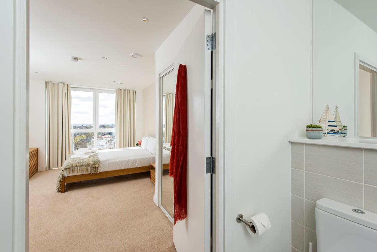 Two bedroom apartments close to Heathrow