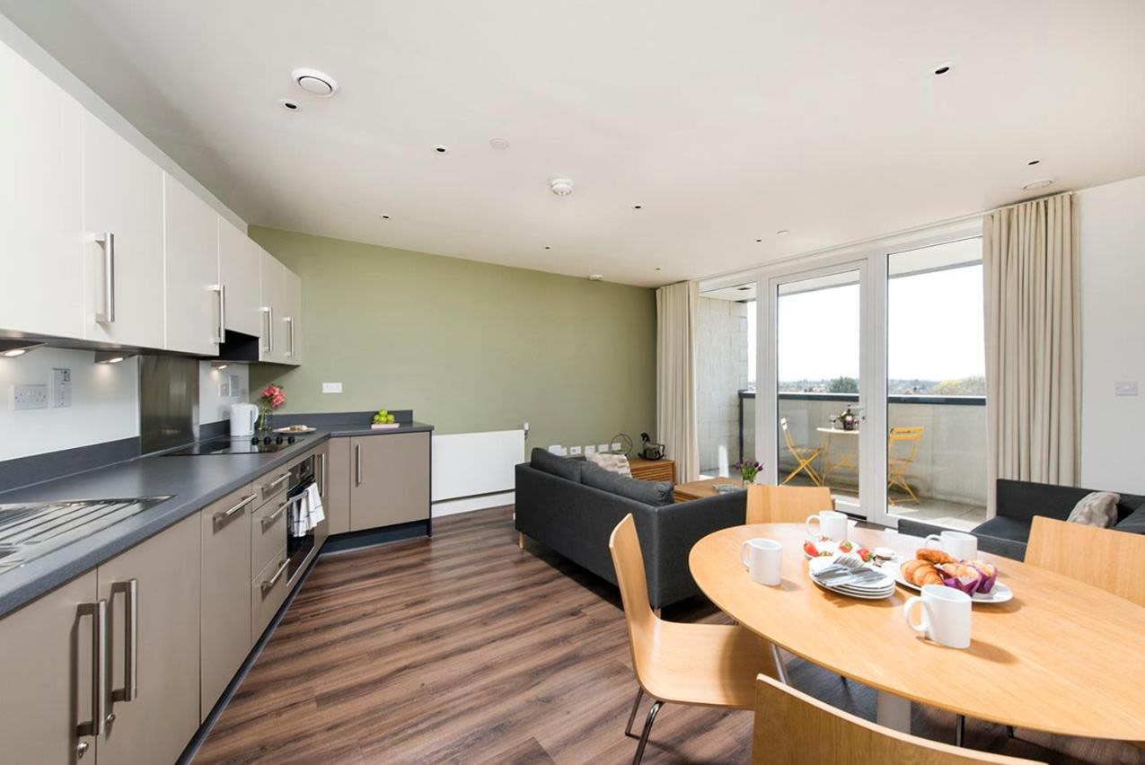 Two bedroom apartments close to Heathrow
