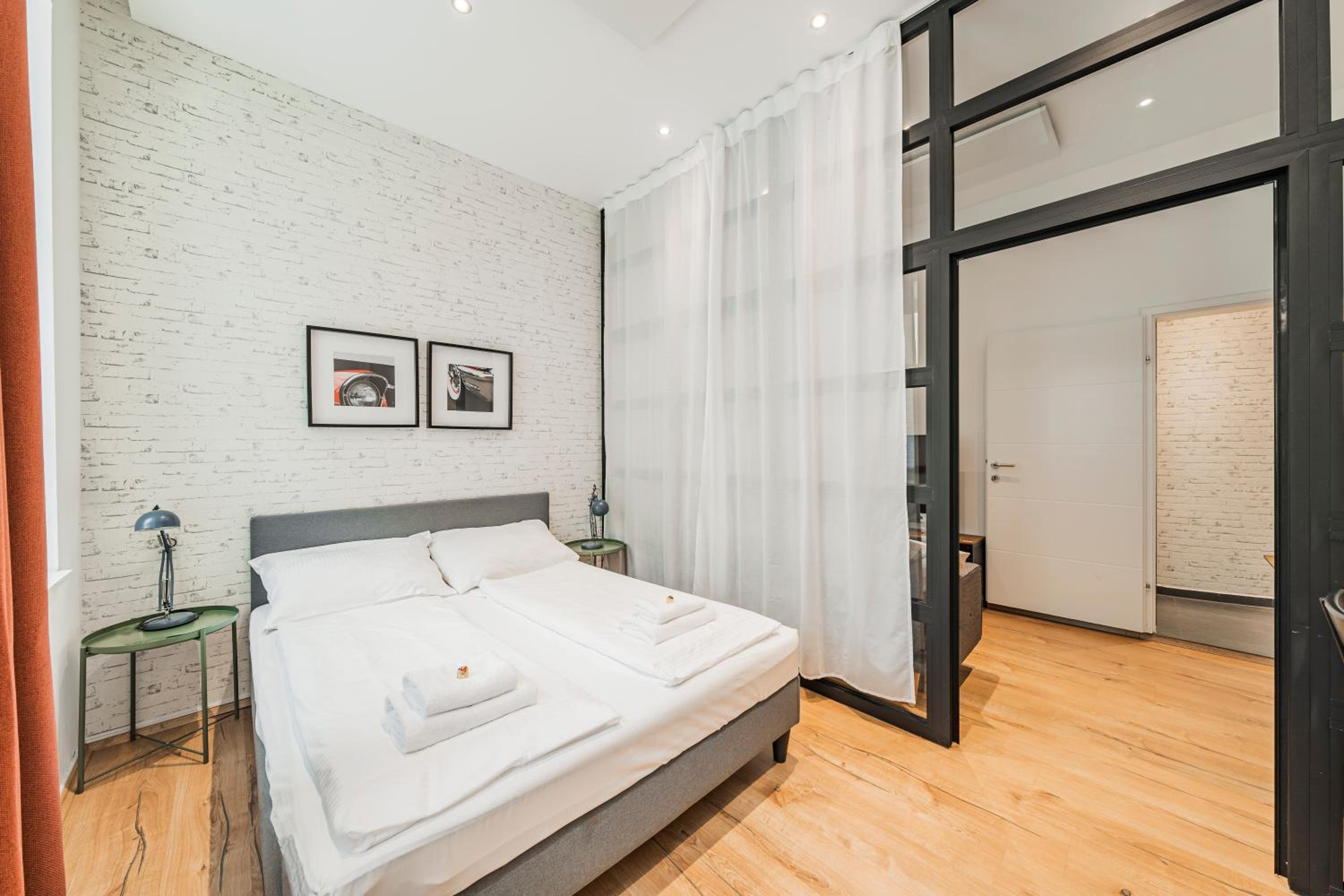 ZEUS Design Apartments Herz