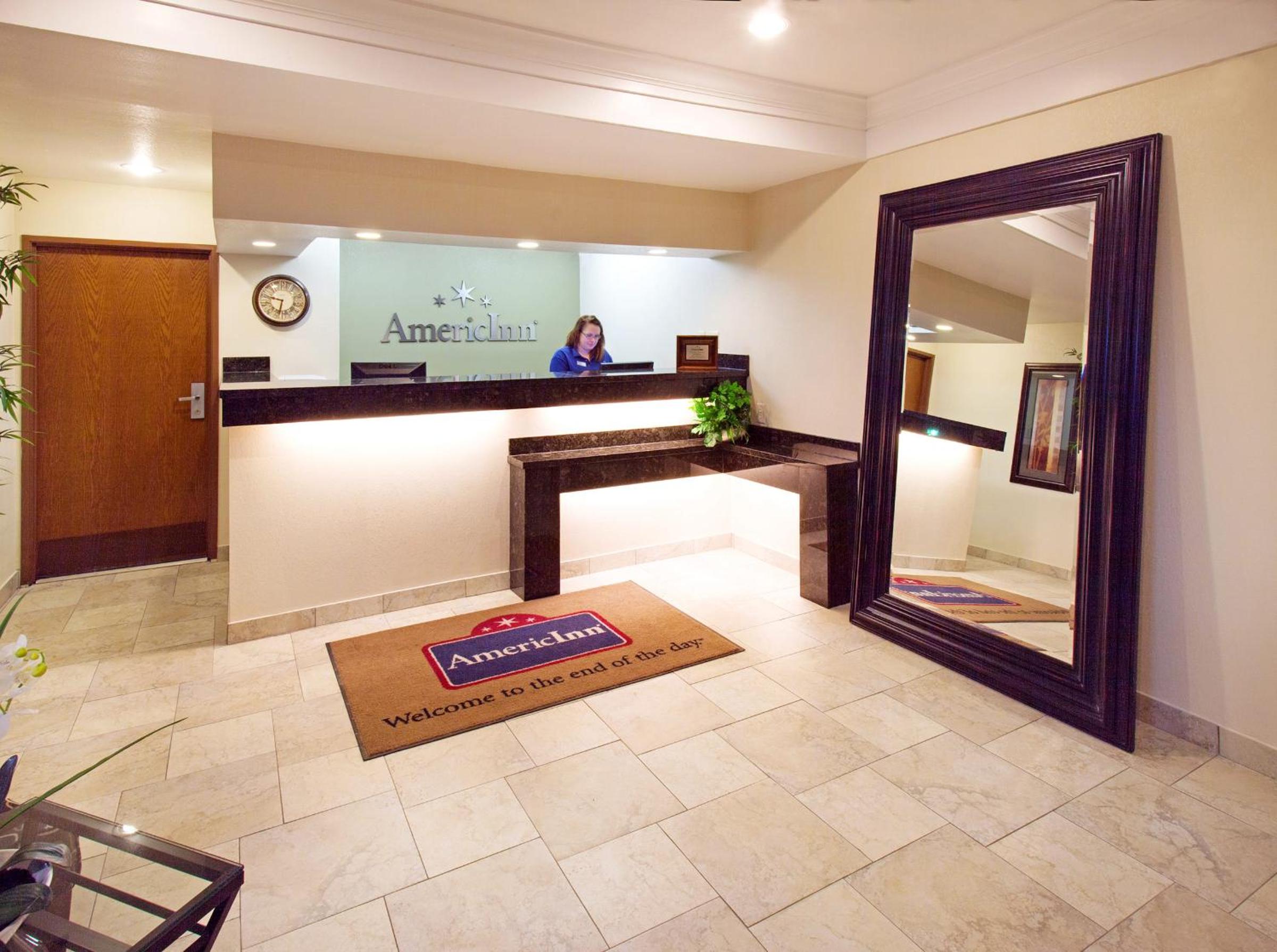AmericInn by Wyndham Johnston Des Moines