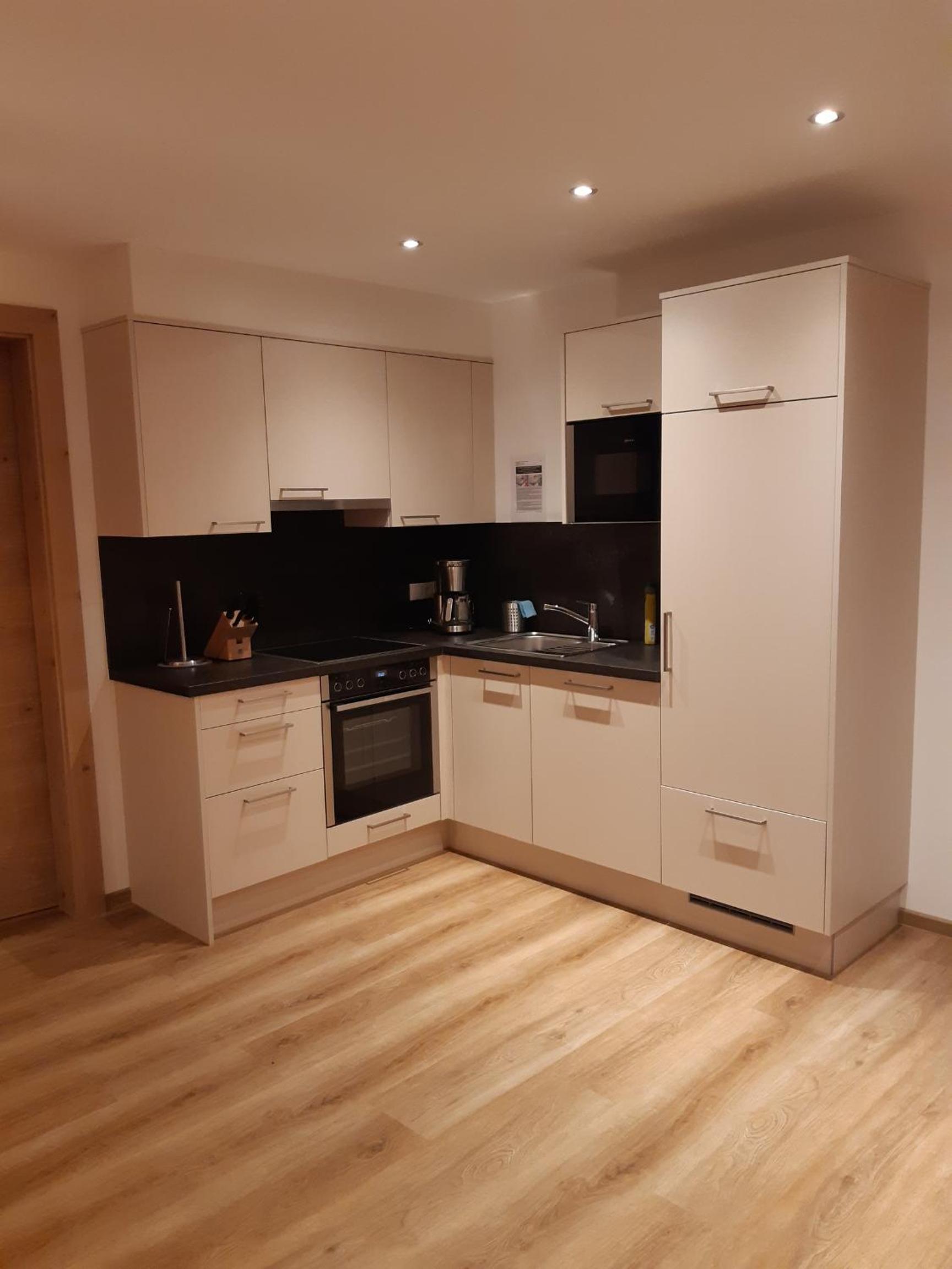 Photo 75